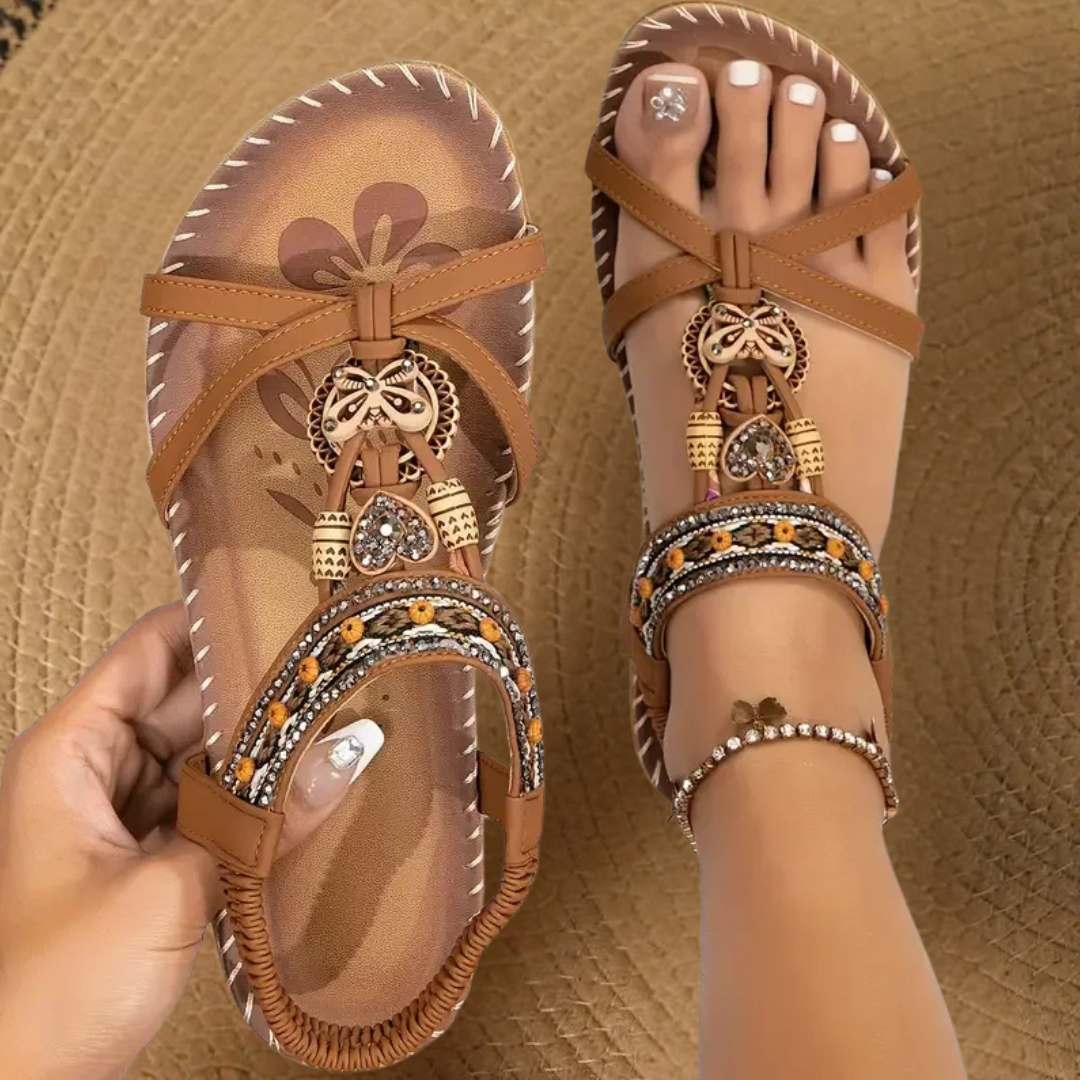 Boho damesandaler med dekorative perler og elastisk rem