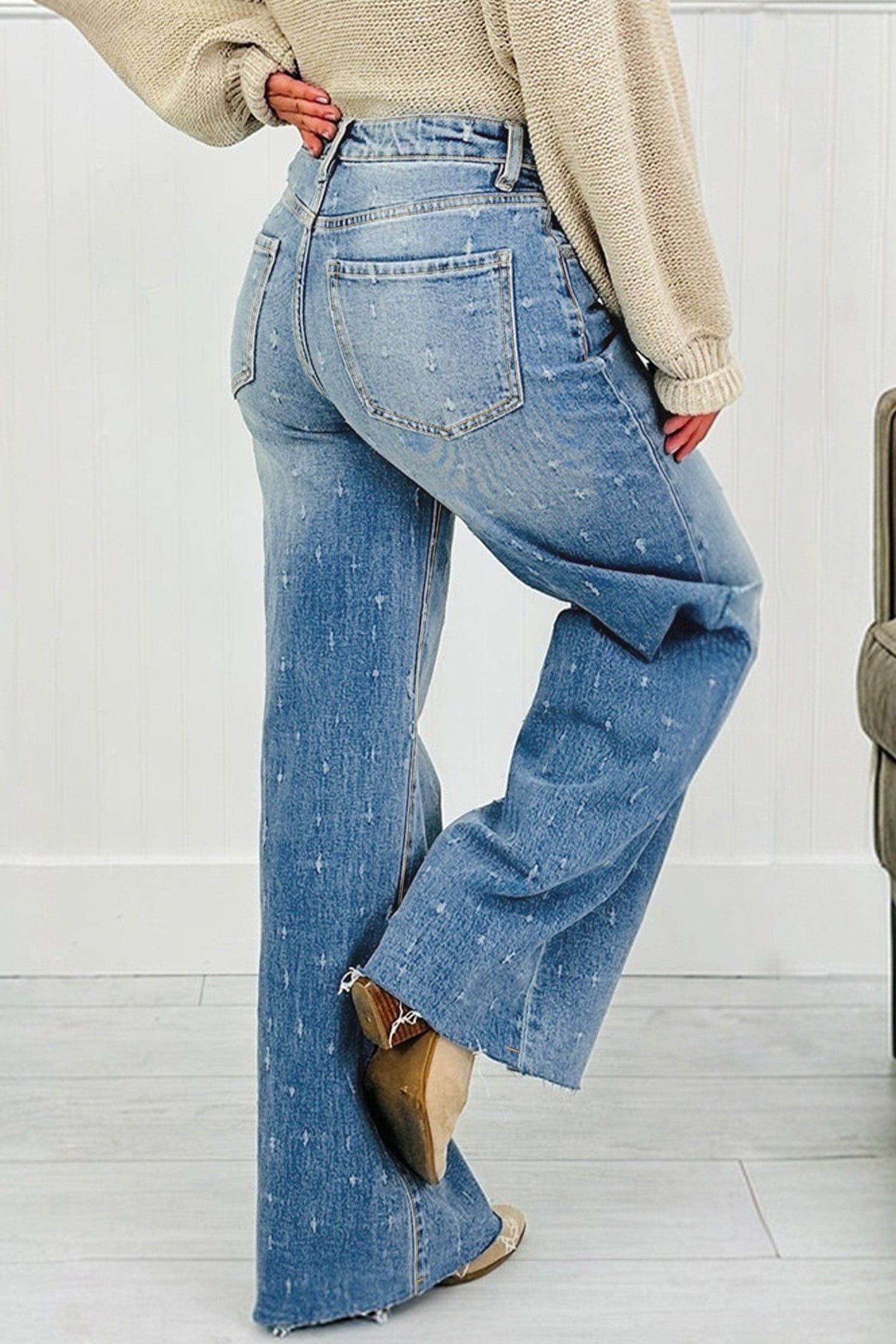 Jeans Blu Nebbia con Dettagli Distressed e Controllo Addominale