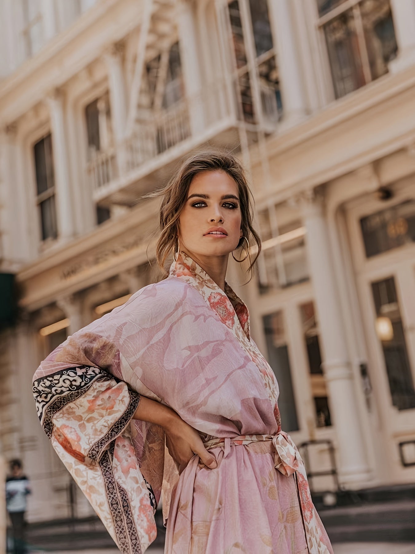 Μακρύ γυναικείο boho φόρεμα με έθνικ print και μακριά μανίκια