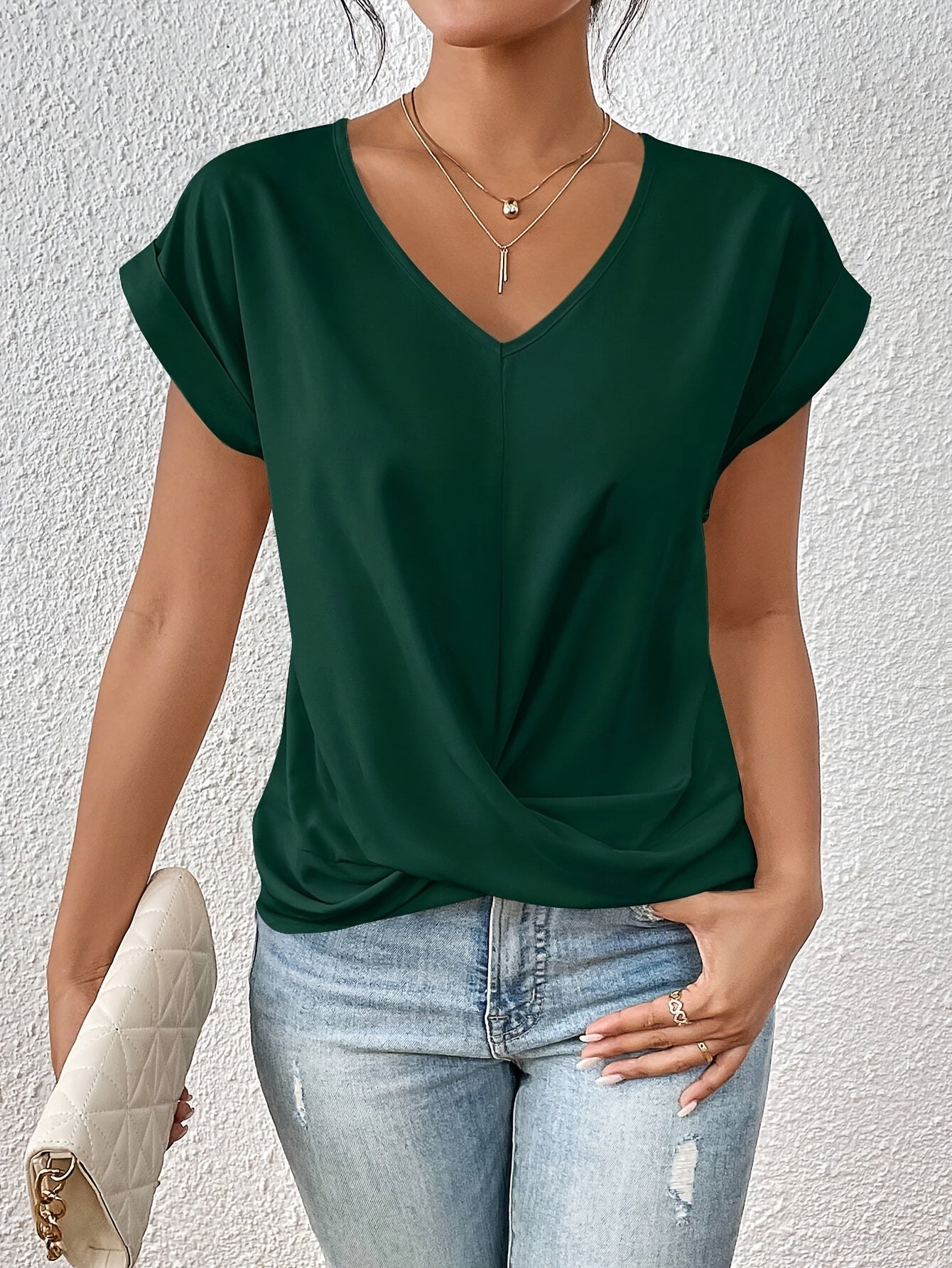 Top Donna – Výstřih do V s uzlovým detailem, elegantní řasení a pohodlný střih