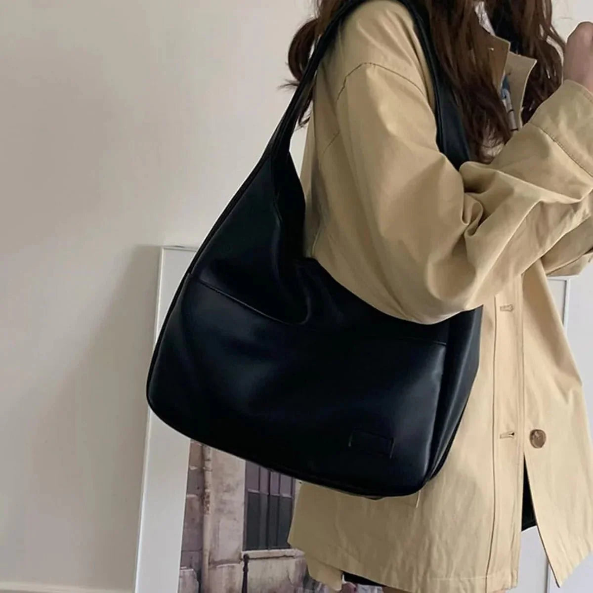 Borsa Akari