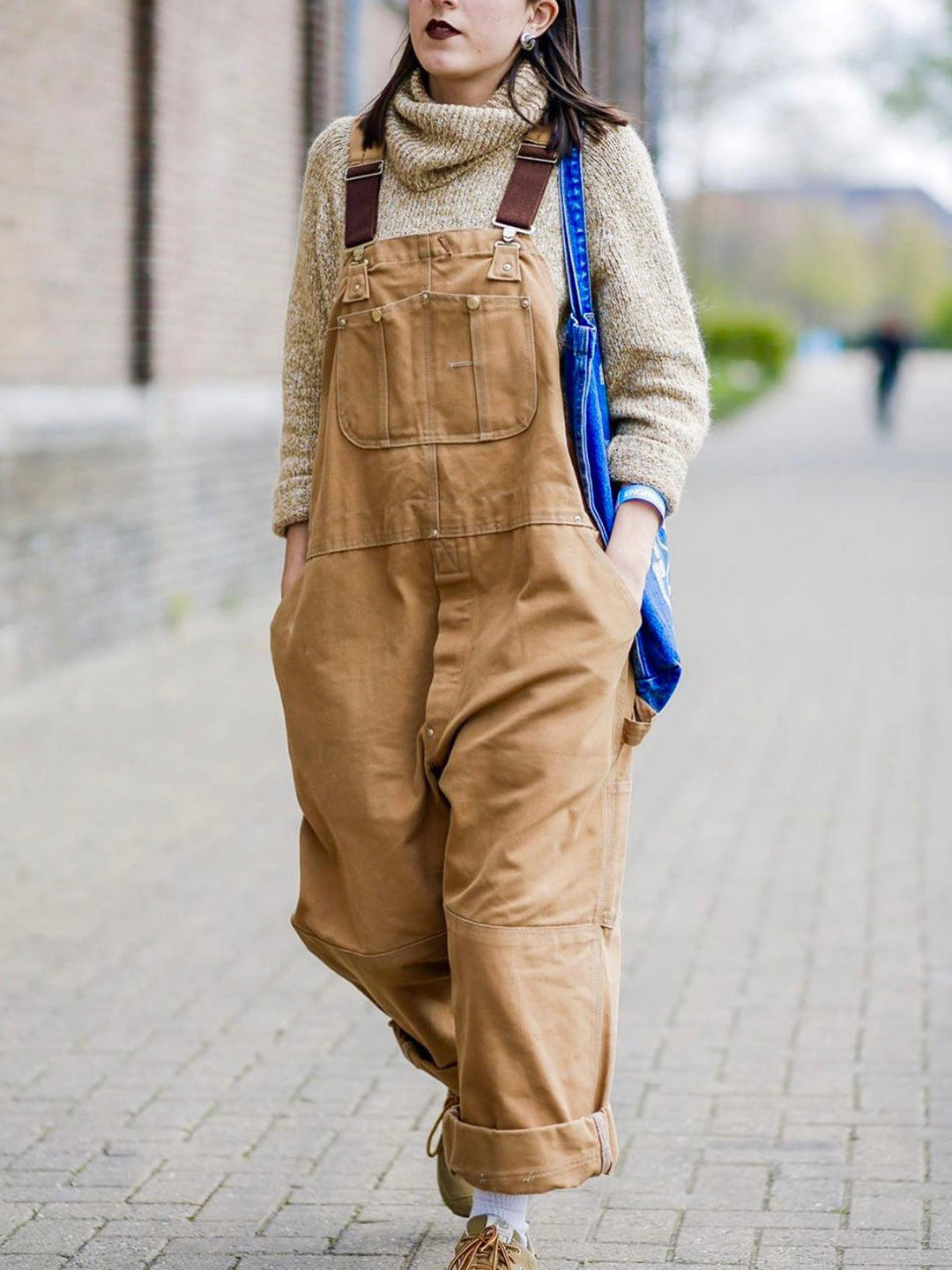 Salopette Donna Lunga in Stile Utility con Tasche e Bretelle Regolabili