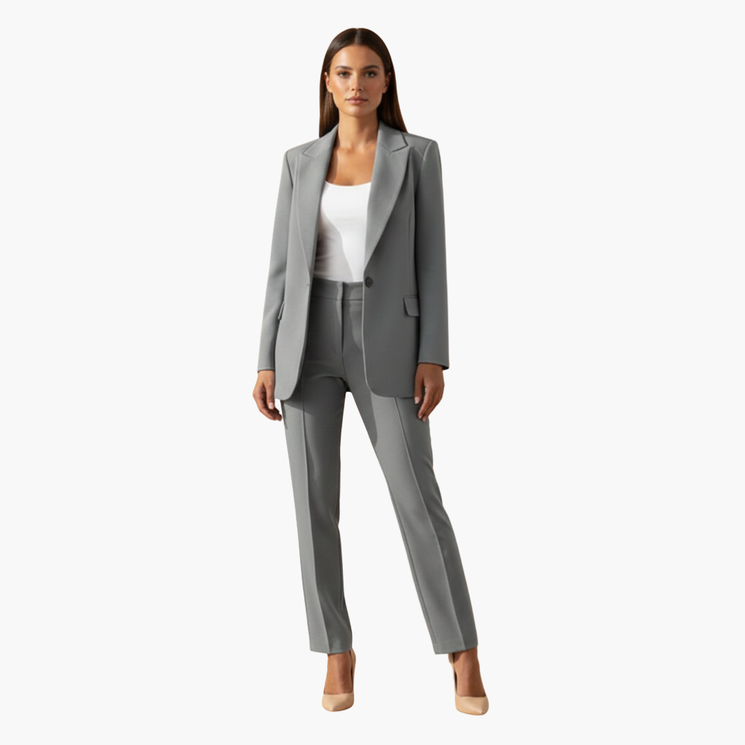Conjunto feminino de blazer e calça com lapelas clássicas e modelagem ajustada