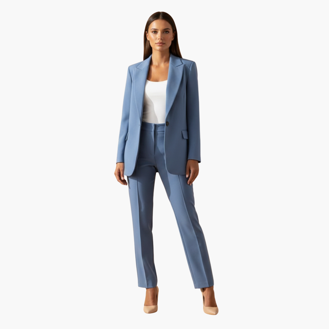Completo Blazer e Pantaloni da Donna con Revers Classici e Vestibilità Sagomata