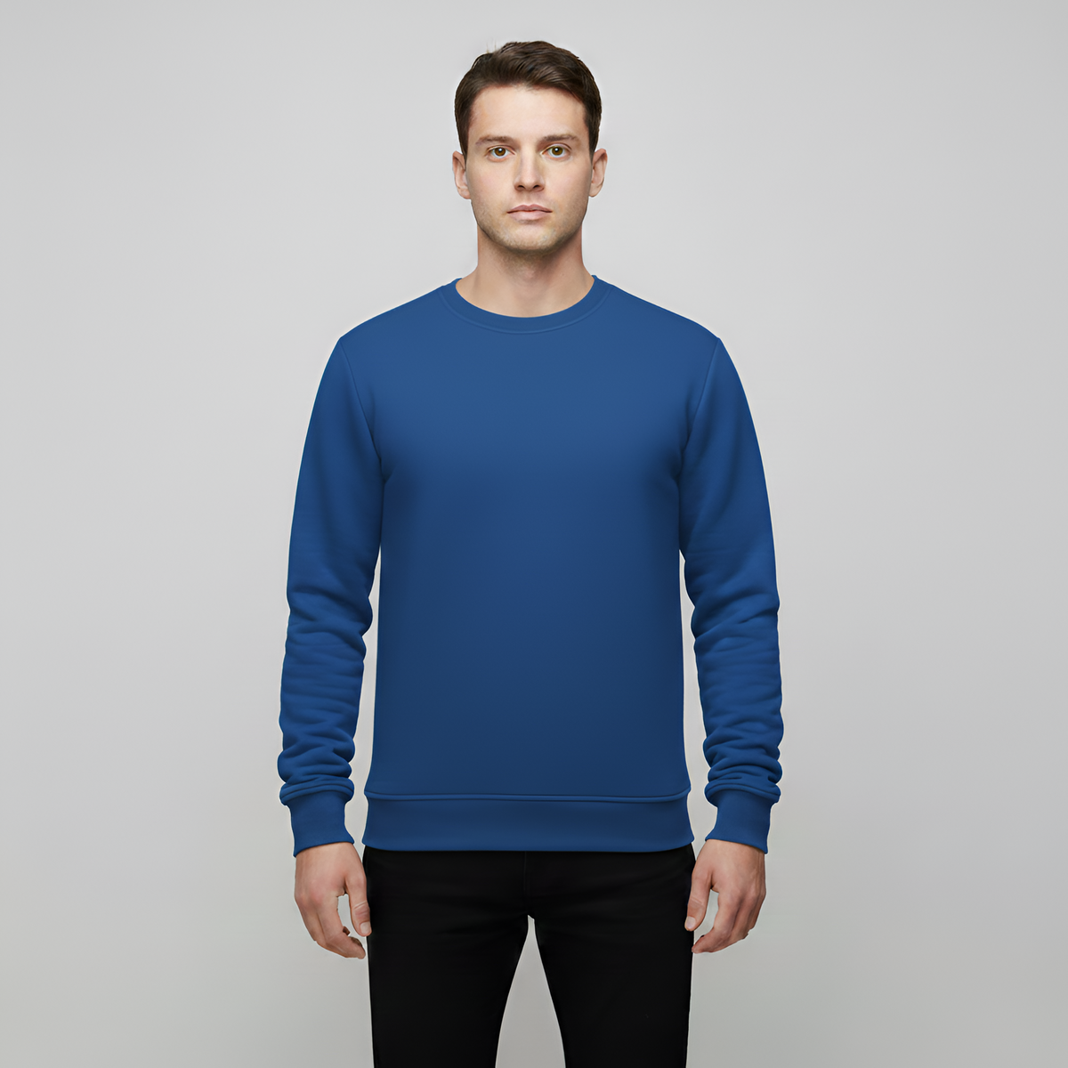 Men’s crew-neck sweatshirt with thermal fleece lining and regular fit