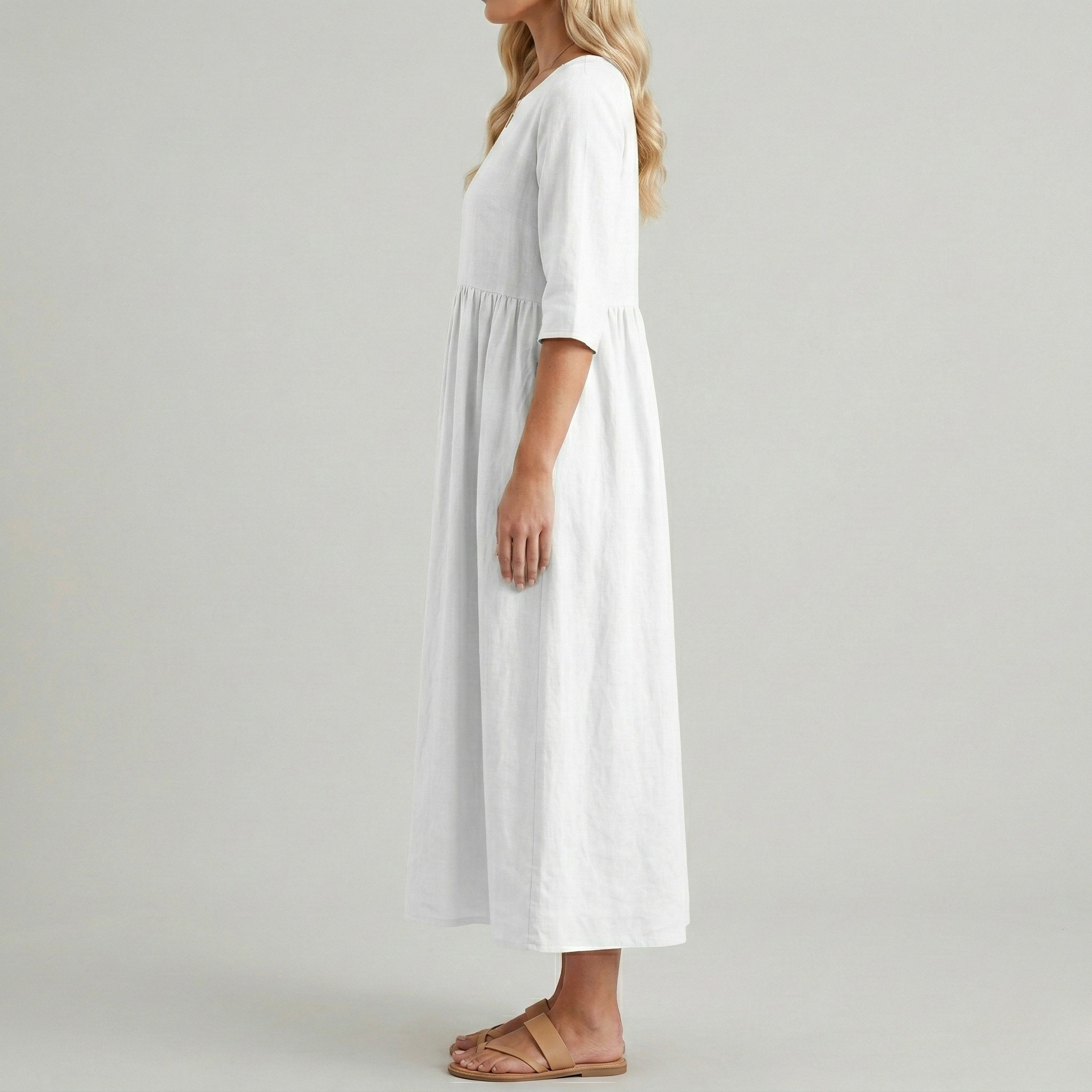 Women's midi cotton dress with short sleeves and casual side pockets