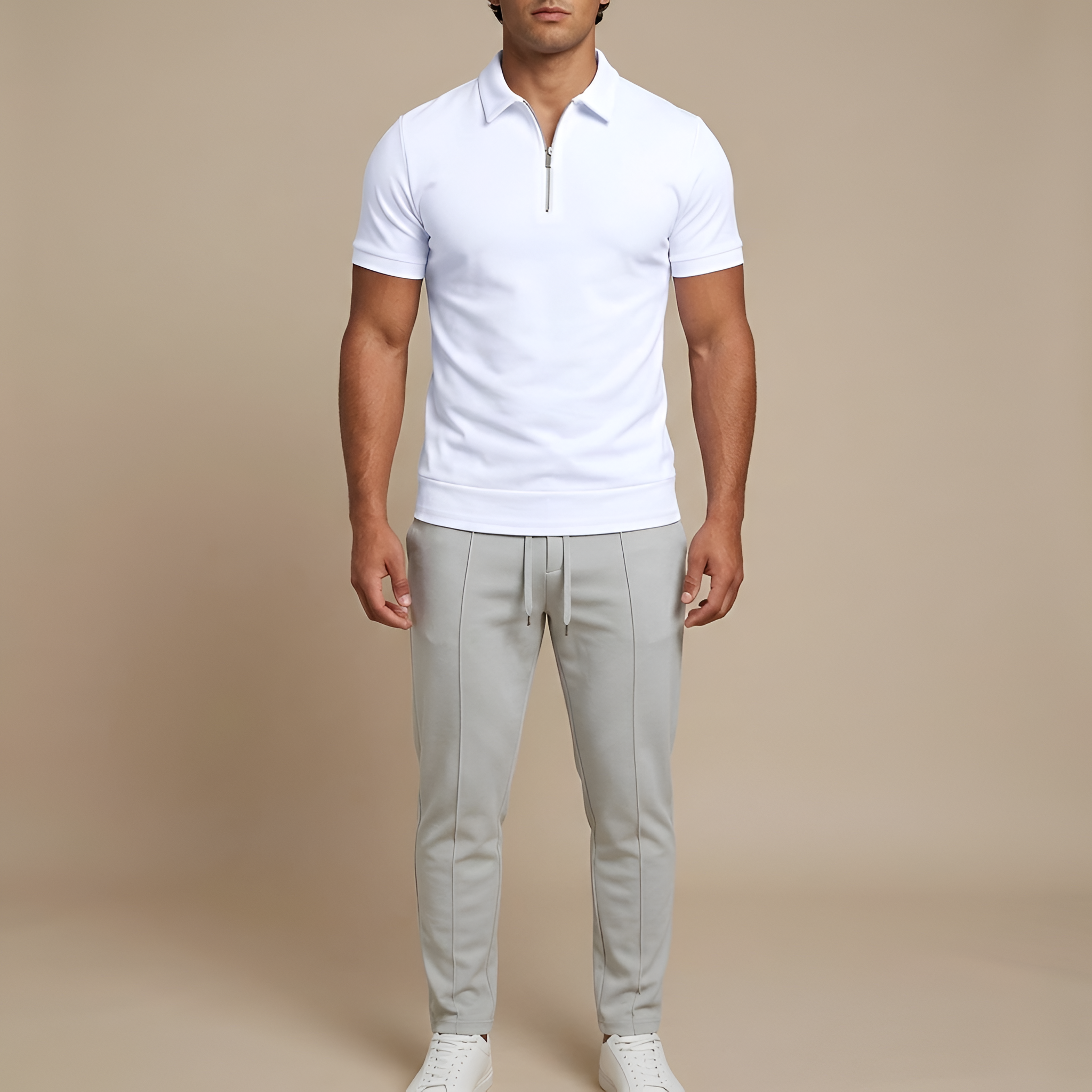 Kortærmet herrepolo med lynlås og klassisk krave i slim fit