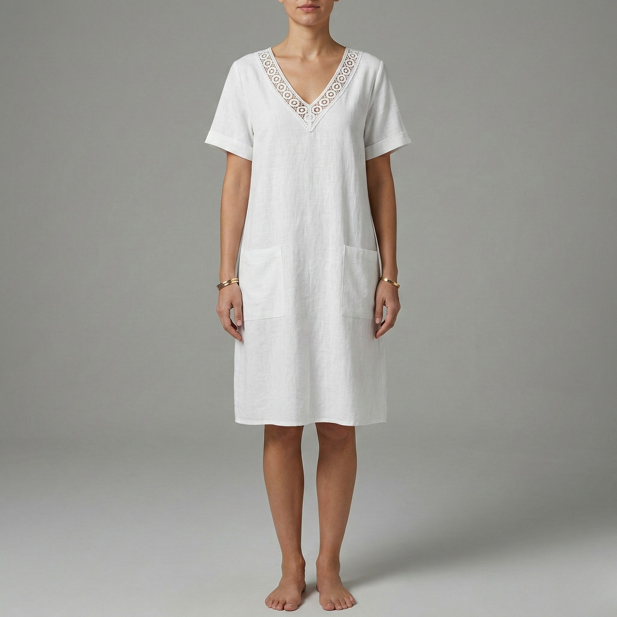 Vestito donna estivo in cotone con scollo a V e tasche manica corta