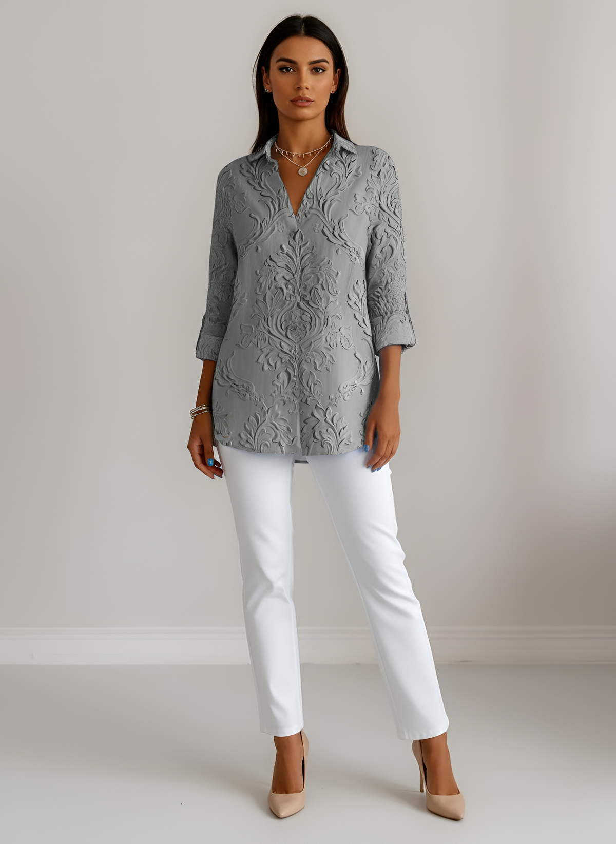 Women's floral cotton shirt with collar and three-quarter sleeves