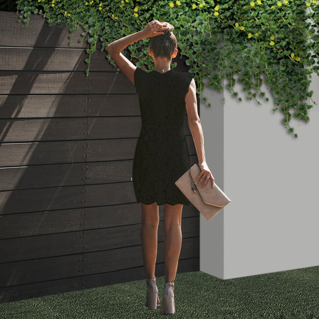 Women's Lace Dress with Round Neckline and Fitted Cut