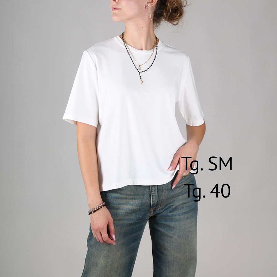 T-shirt a girocollo in viscosa