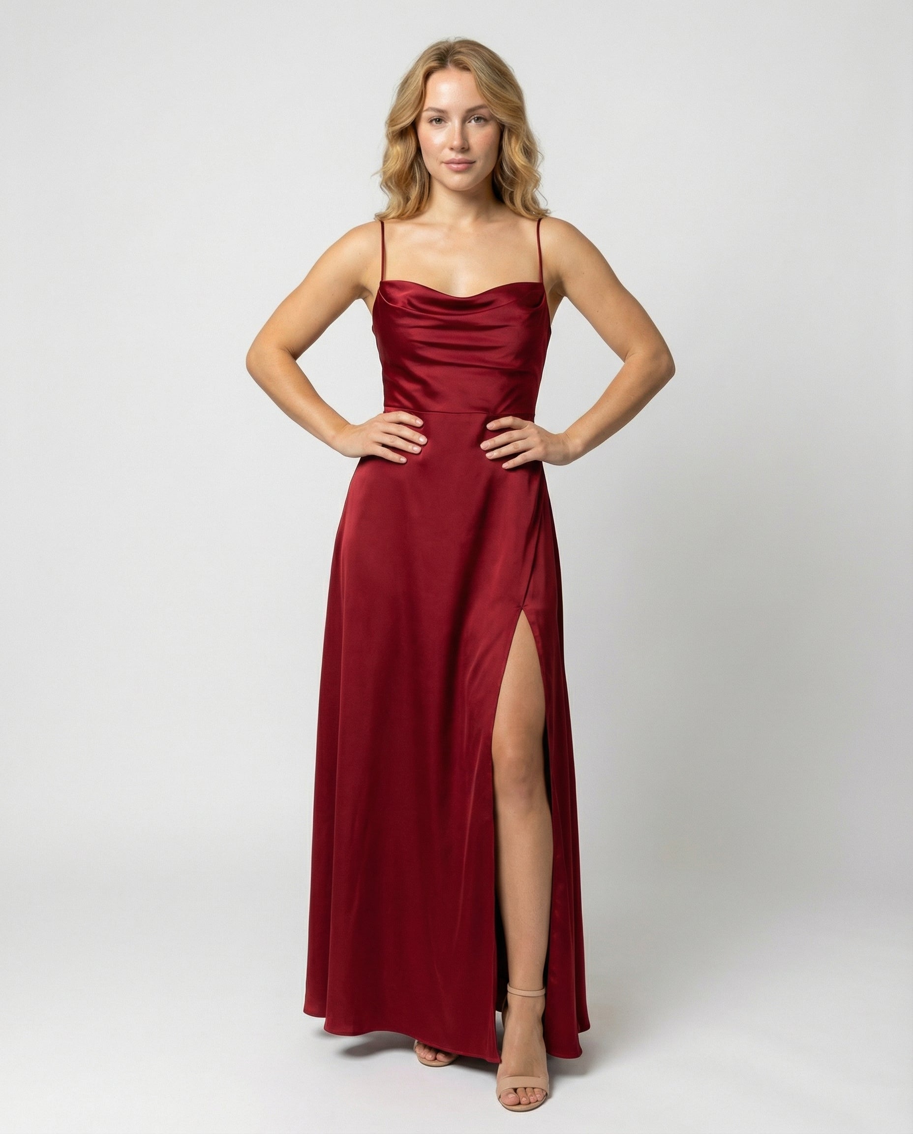 Abito Lungo Donna Elegante con Spalline Sottili e Spacco Laterale