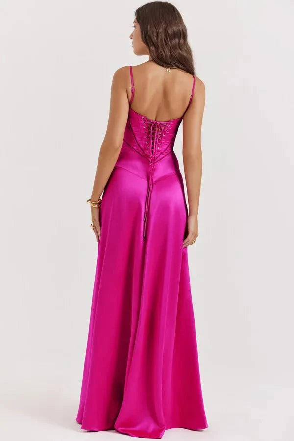 Gabriella – La robe maxi corset en satin soyeux
