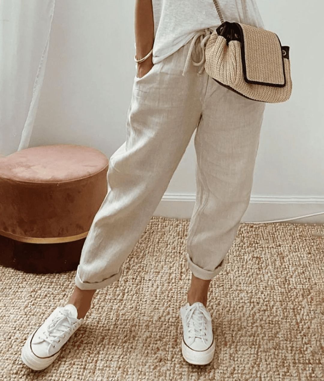 Pantaloni classici da donna in lino leggero