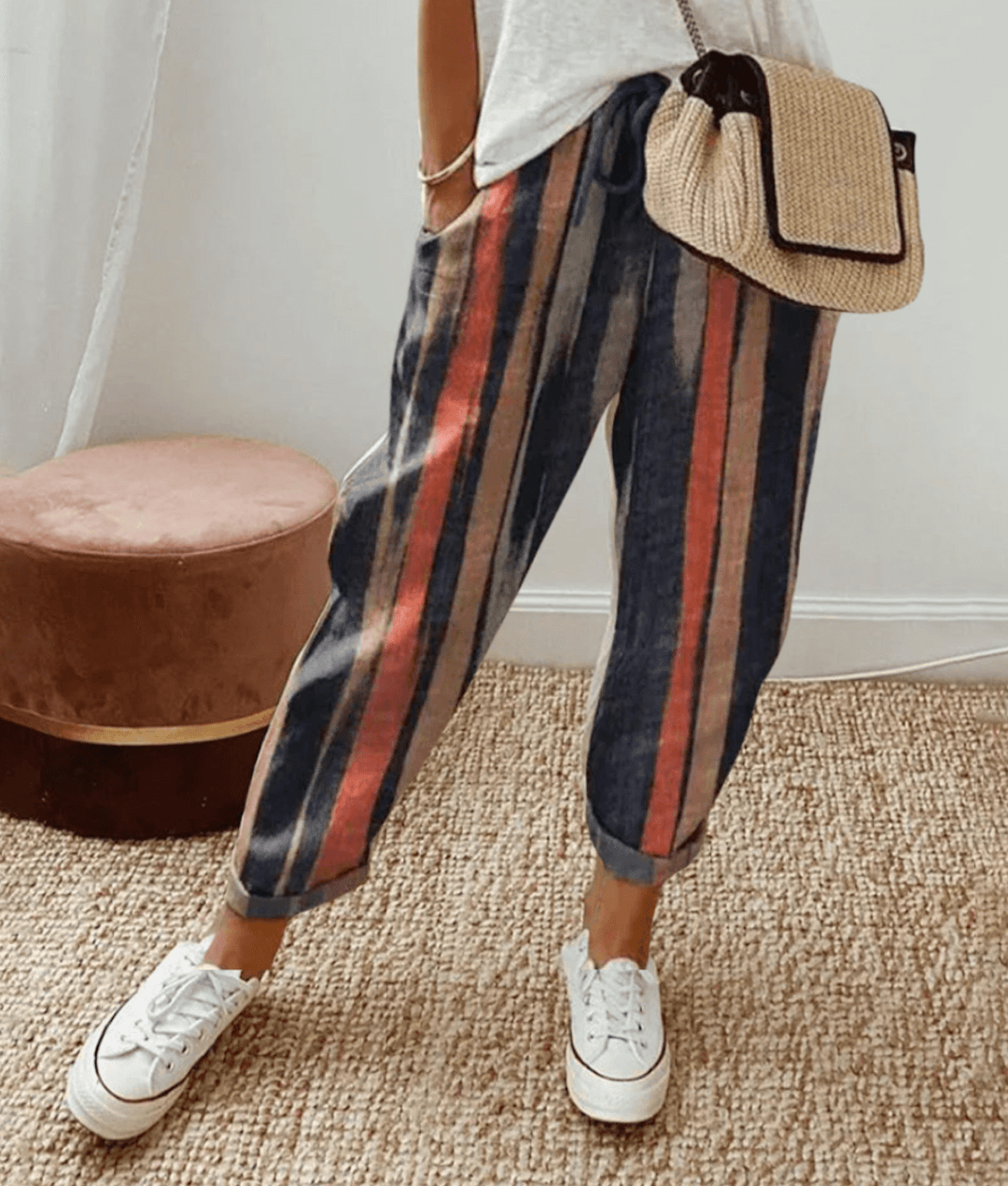 Pantaloni classici da donna in lino leggero