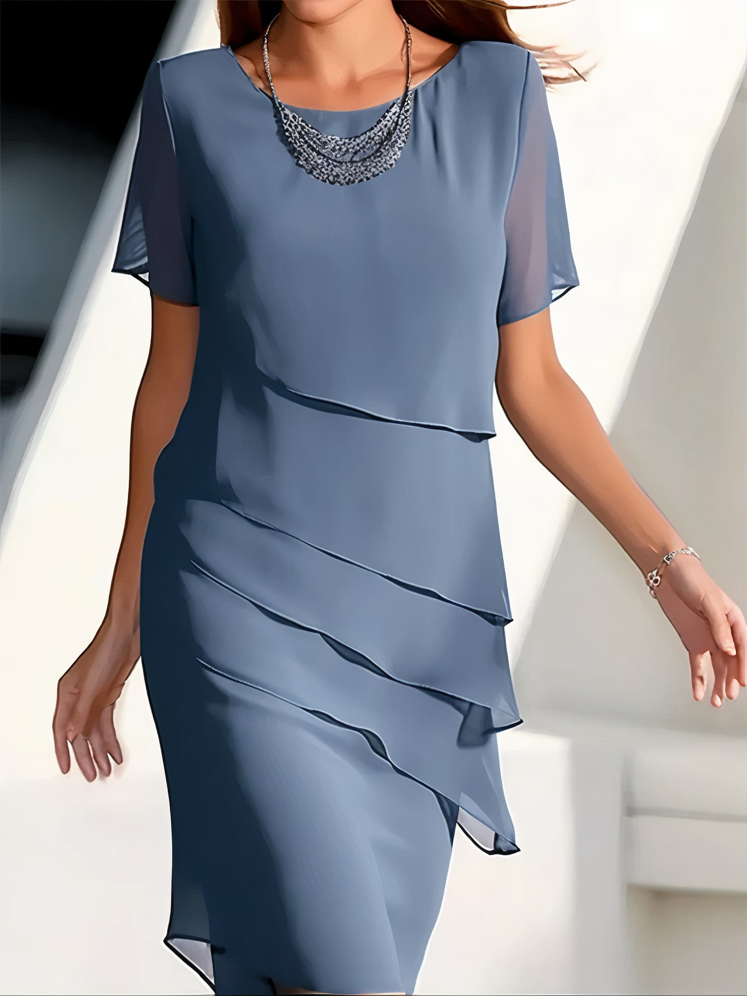 Bernadette - Vestito in Chiffon Leggero con Plissé