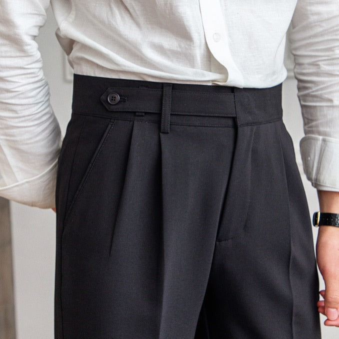 Elegant Men's Tailored Straight-Leg Pleated Trousers