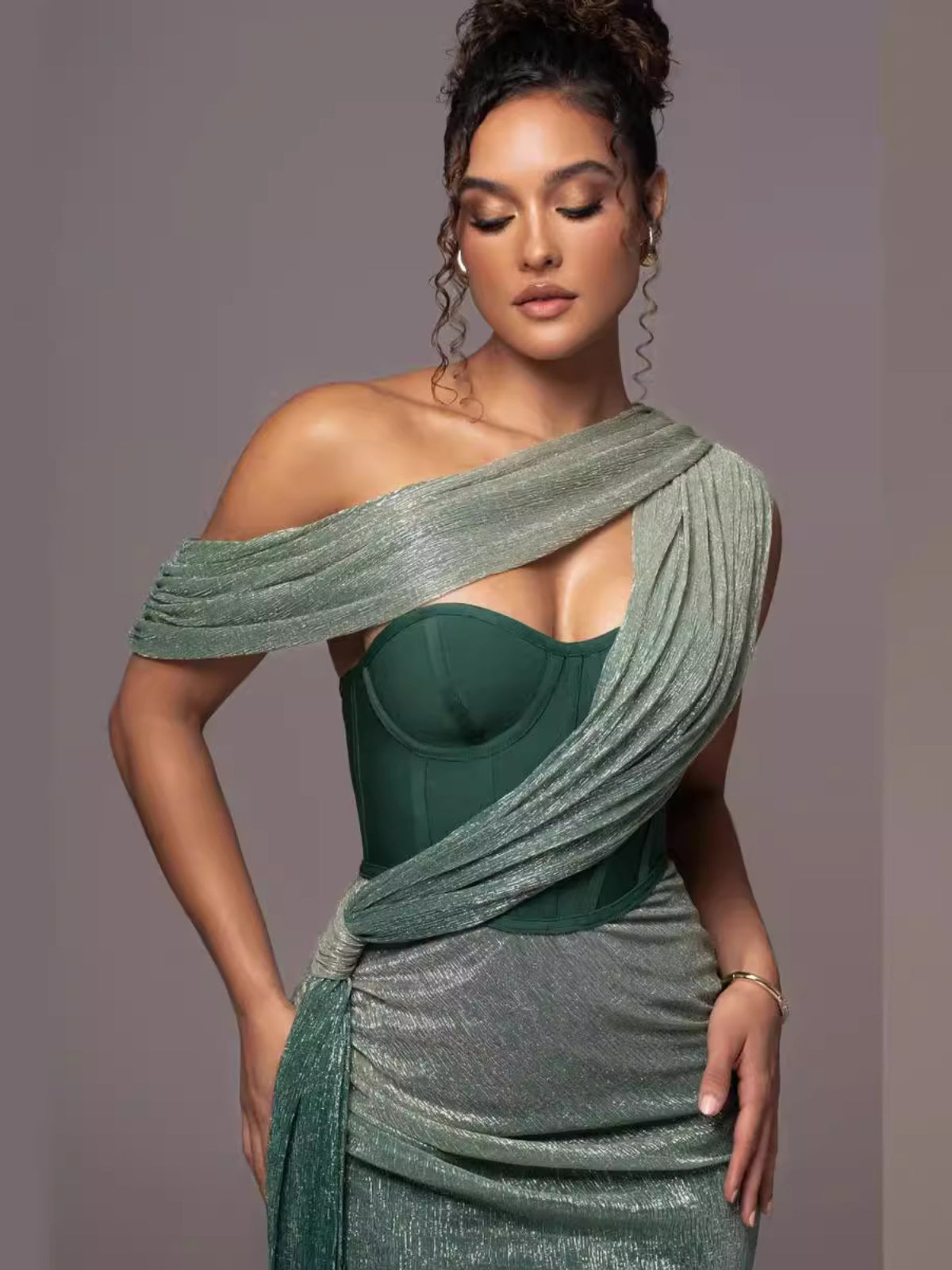 Abito Lungo Monospalla Donna con Drappeggio Elegante
