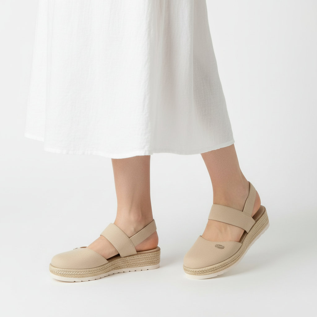 Women's espadrille sandals with strap and summer platform sole