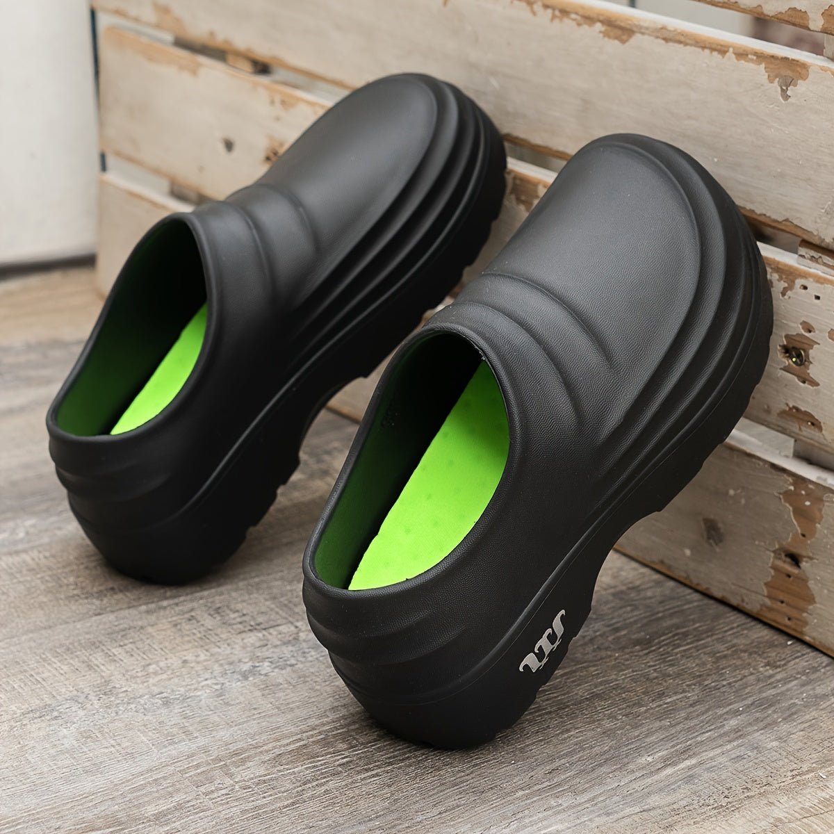 Zoccoli Slip-On Resistenti all'Acqua con Suola Ammortizzata