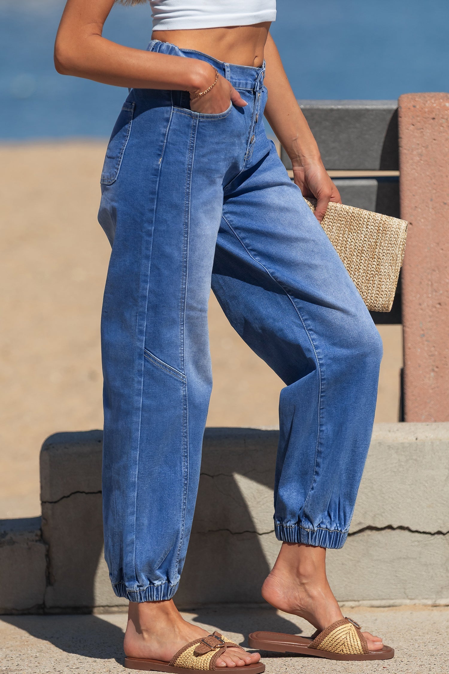 Jeans Casual Blu con 4 Bottoni e Taglio Conico