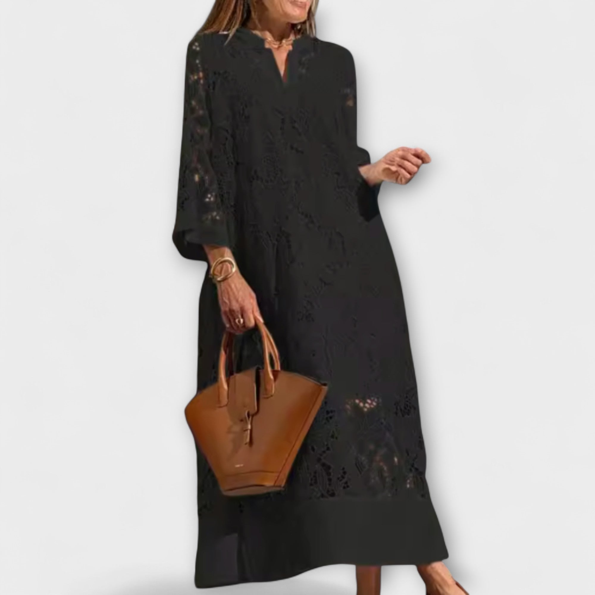 Robe Dahlia avec broderies florales pour occasions spéciales