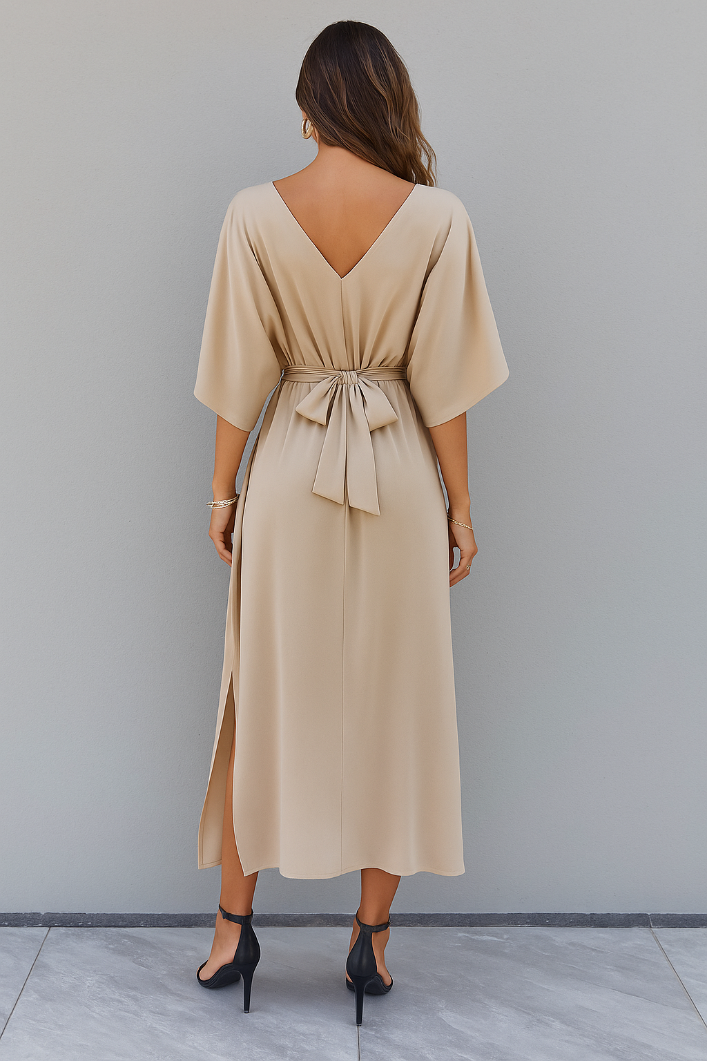 Maxi abito da donna con scollo a V, manica a pipistrello, cintura con fiocco e spacco