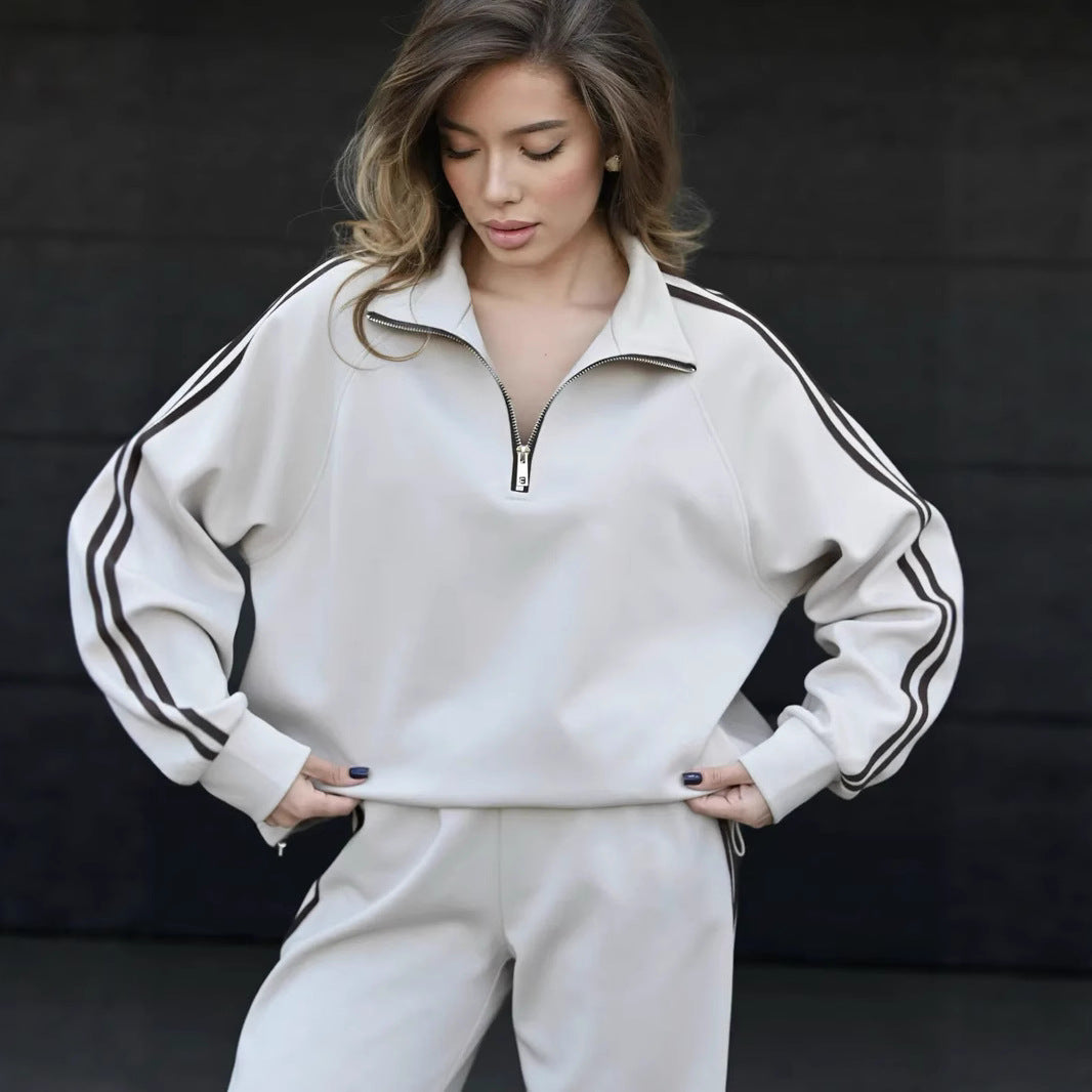Completo Donna Oversize con Felpa e Pantaloni a Gamba Larga