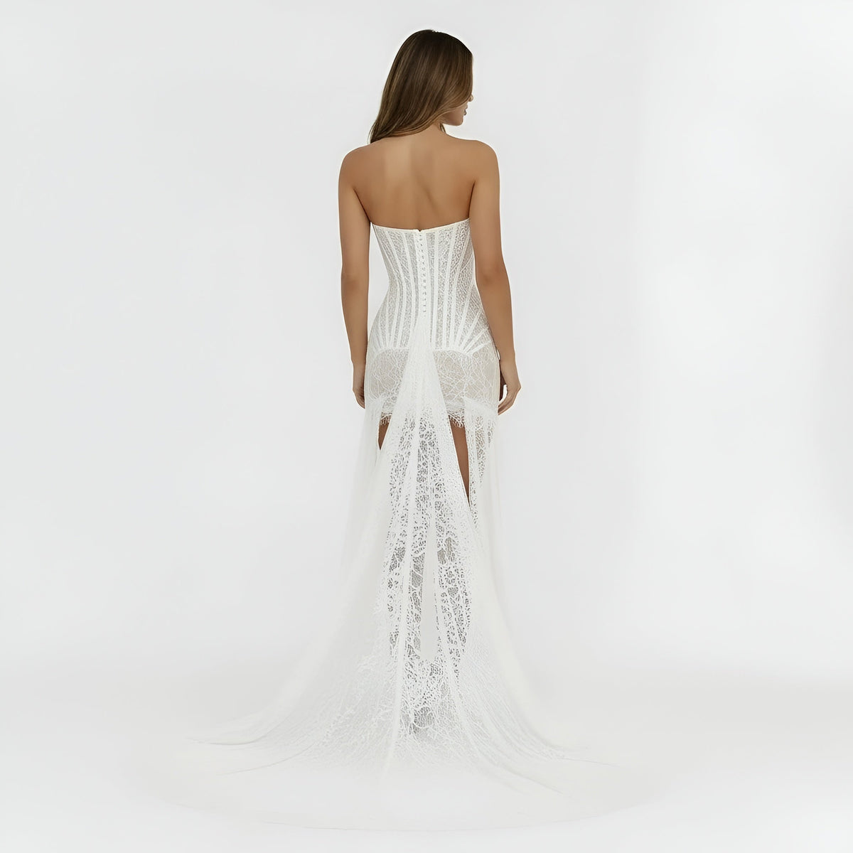 Dámské krátké krajkové korzetové šaty s přiléhavým elegantním střihem a tenkými ramínky