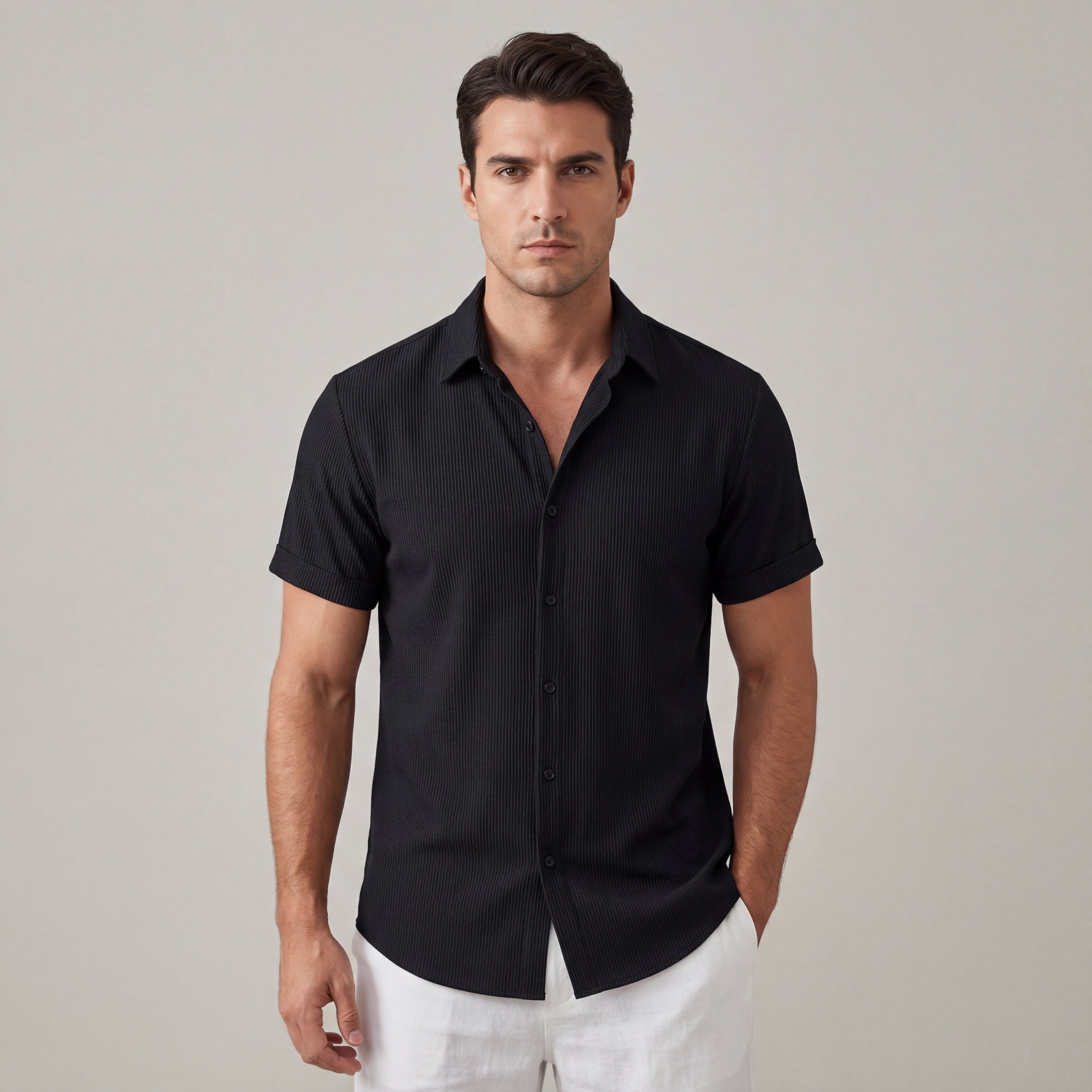 Camicia da uomo a righe a maniche corte con colletto classico