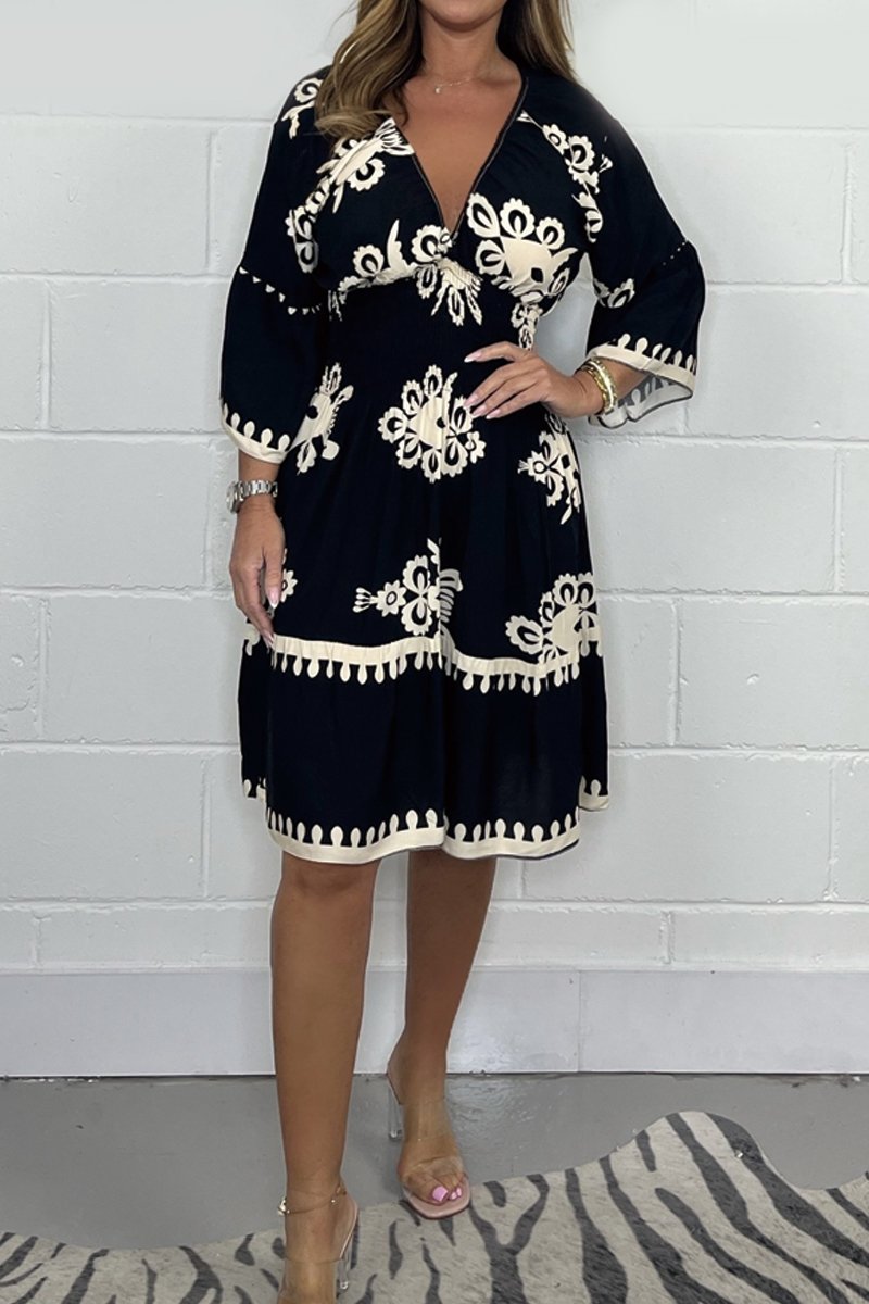 Vestito con Scollo a V e Stampa