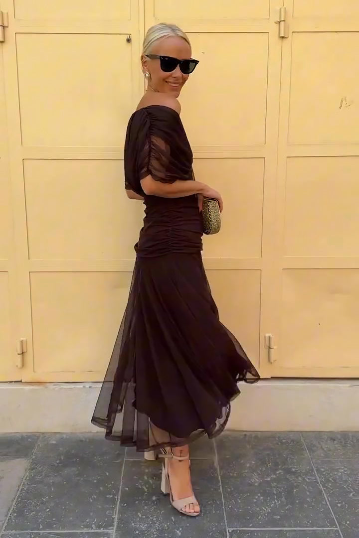 Vestido largo elegante para mujer con escote Bardot y falda fluida