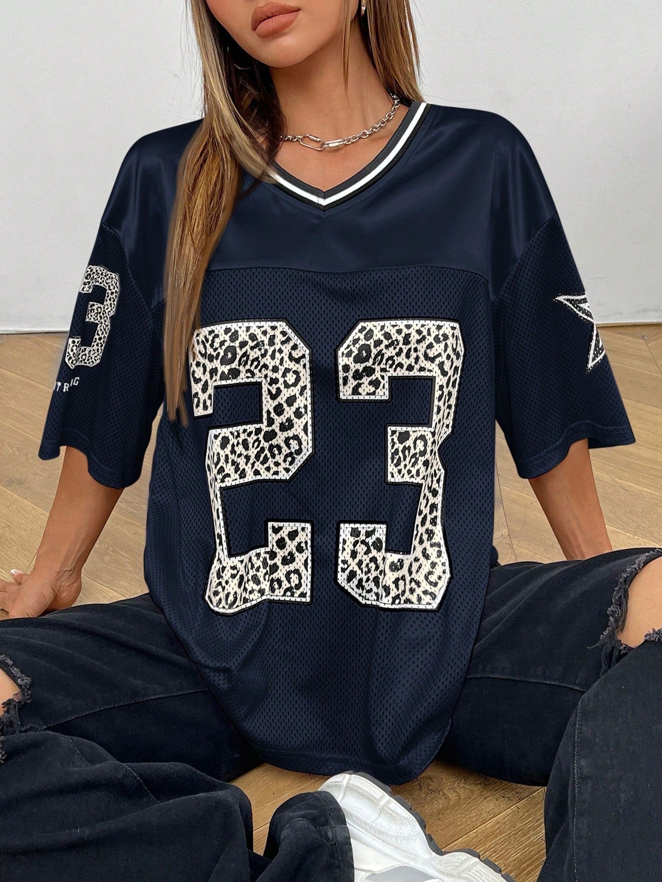 Jersey Shirt Oversize con Stampa Animalier – Sportivo, Trendy & Pronto per lo Streetstyle