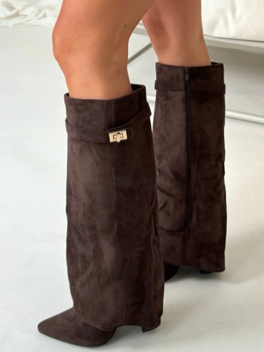Evy | Stivali da Donna Eleganti in Camoscio Pregiato con Dettagli Dorati