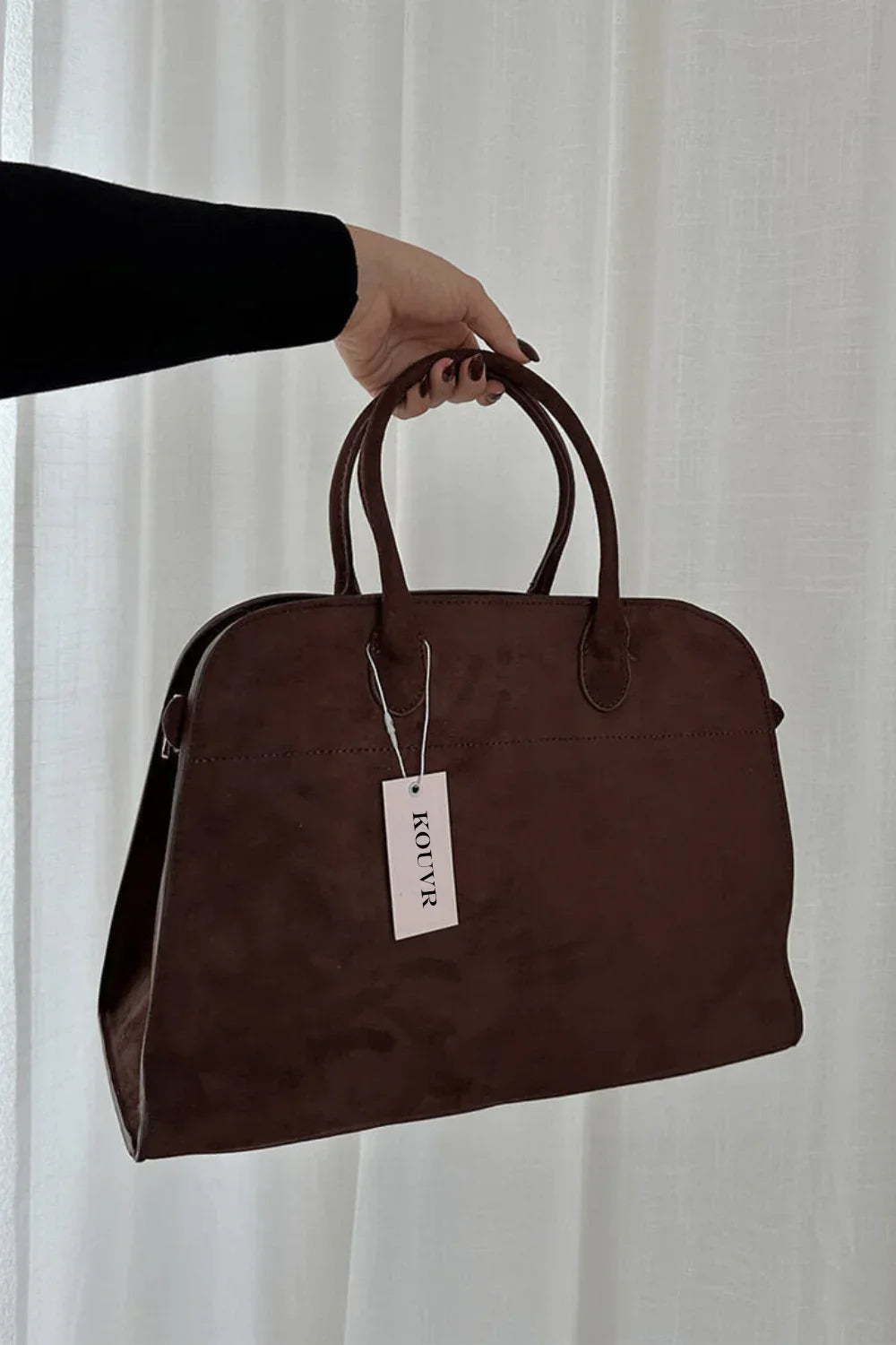 Borsa Elara