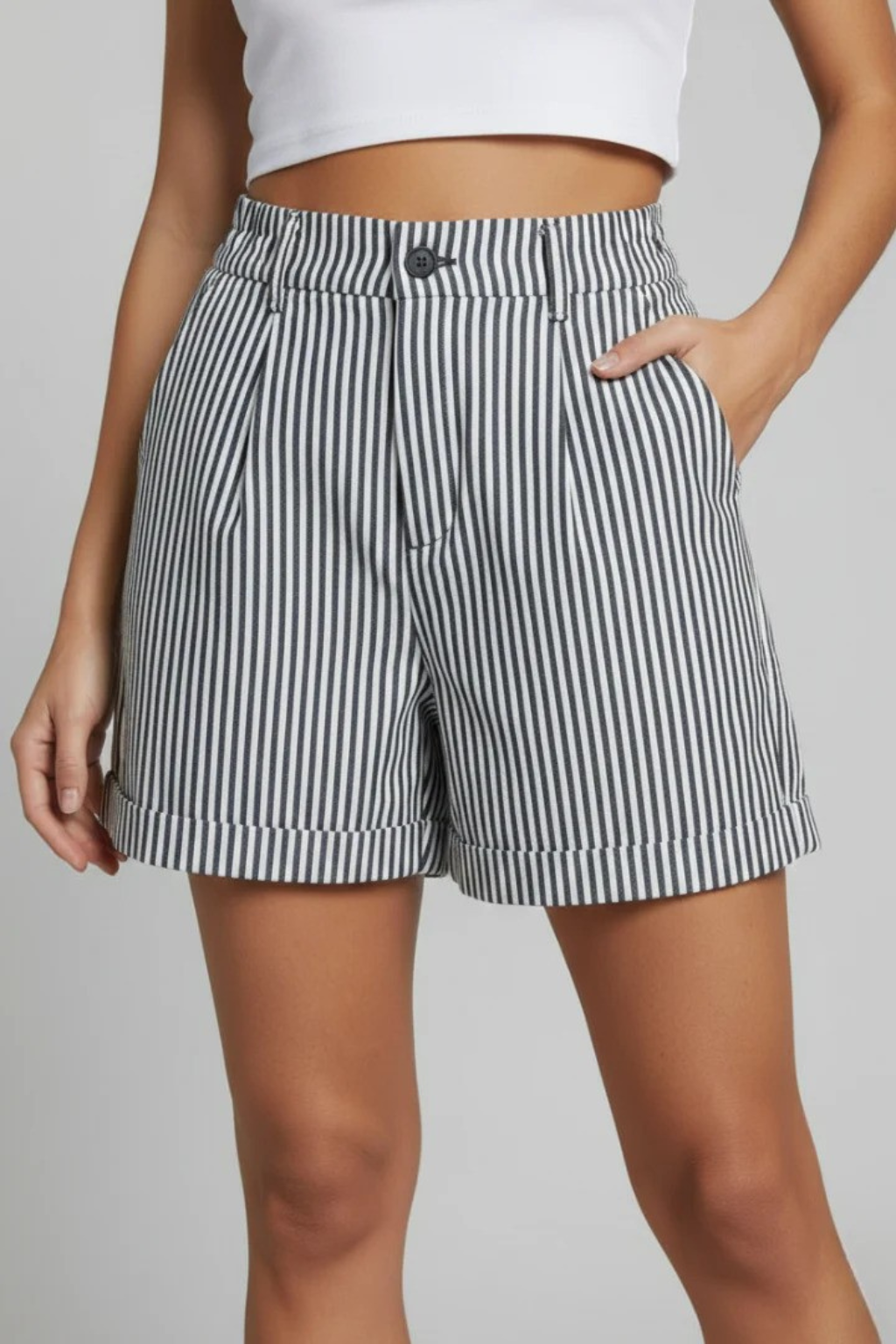 Ada | Women's high-waisted striped shorts with button detail
