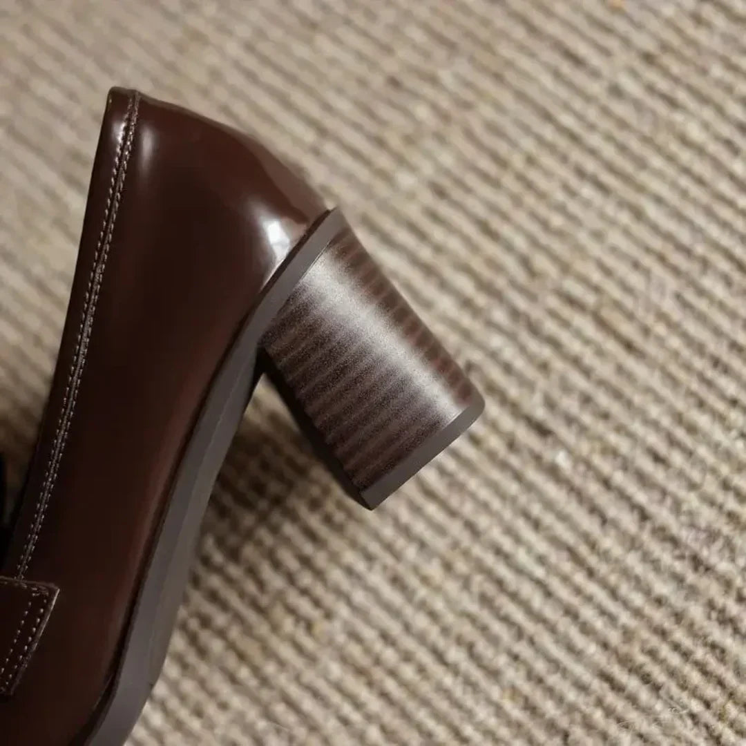 Κομψά Moccasins Dorothy με Τακούνι για Εκλεπτυσμένες Περιστάσεις
