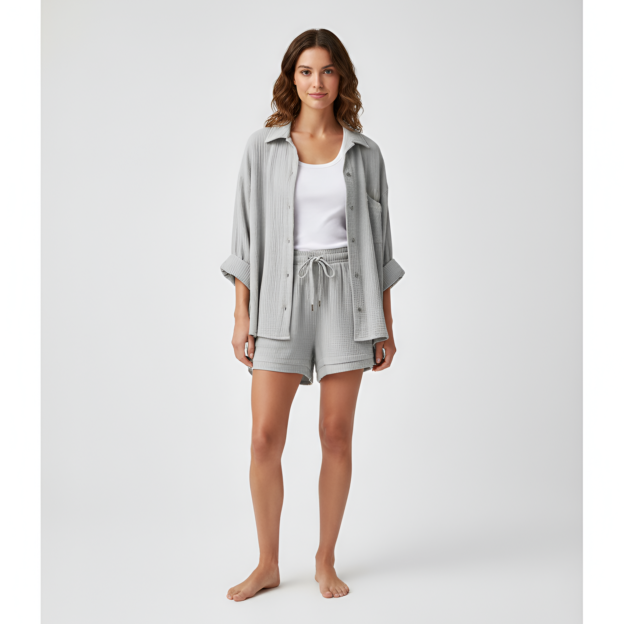 Women's set with shirt and shorts in lightweight cotton with elastic waistband