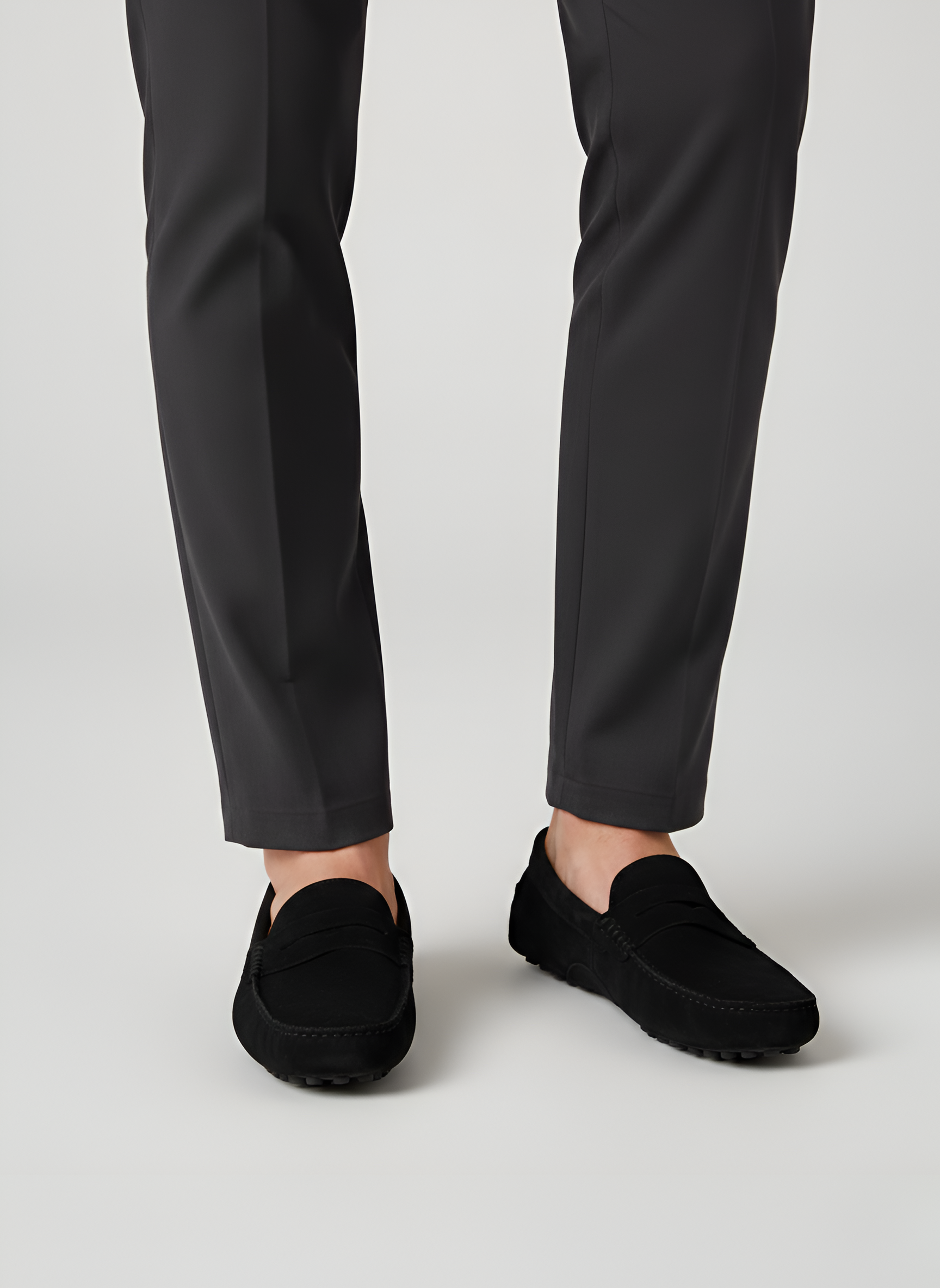 Mocassini Uomo in Pelle Scamosciata con Suola Driver e Calzata Comfort