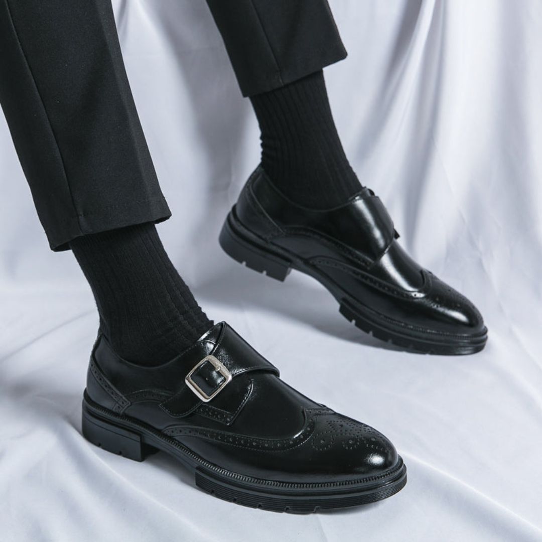 Elegantní pánské kožené boty s brogue špičkou – formální mokasíny slip-on pro obchodní příležitosti