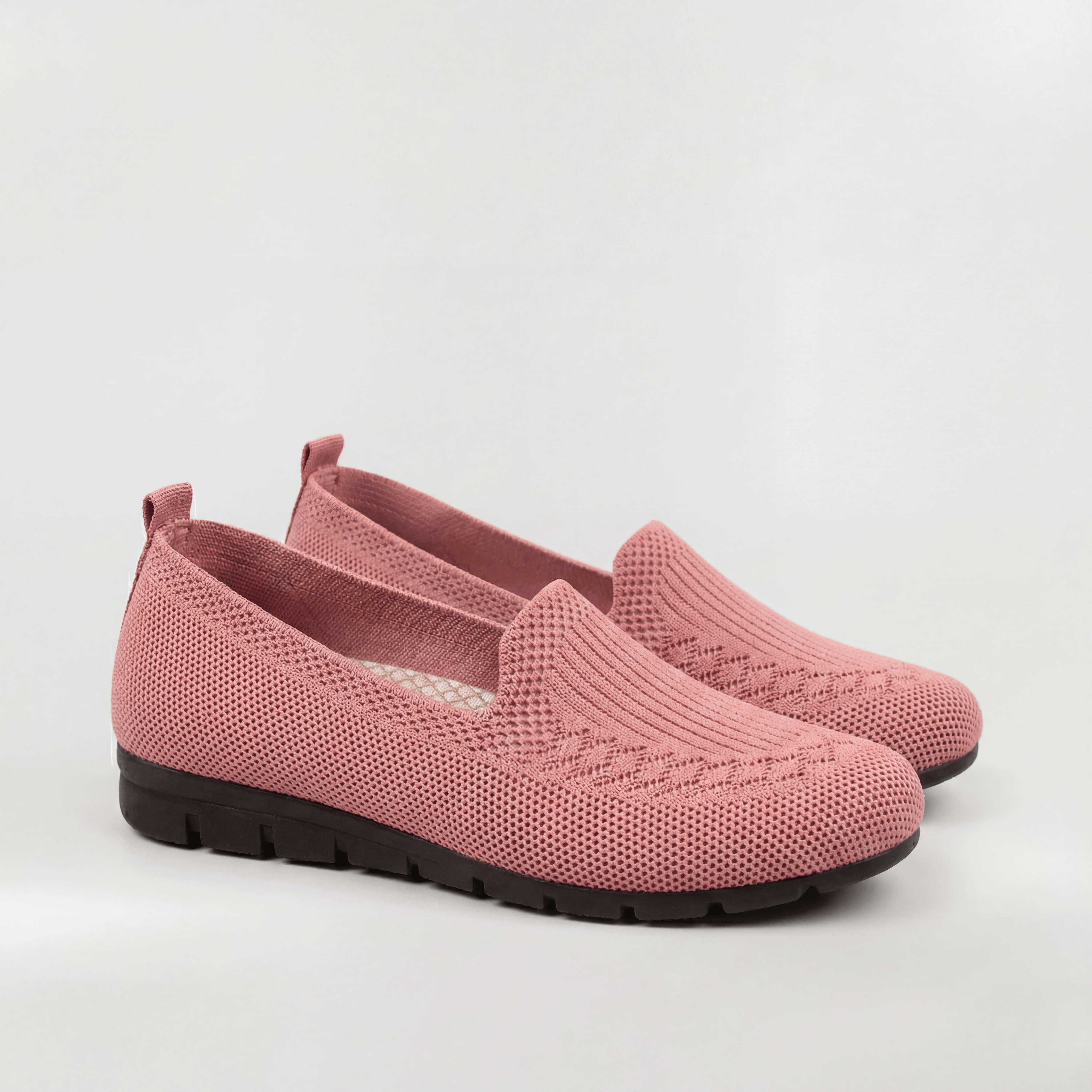 Lightweight, breathable orthopedic women's loafers for everyday comfort