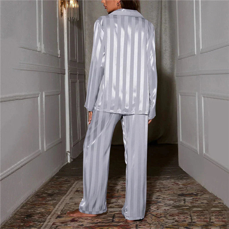 Pijama de satén para mujer con camisa y pantalones