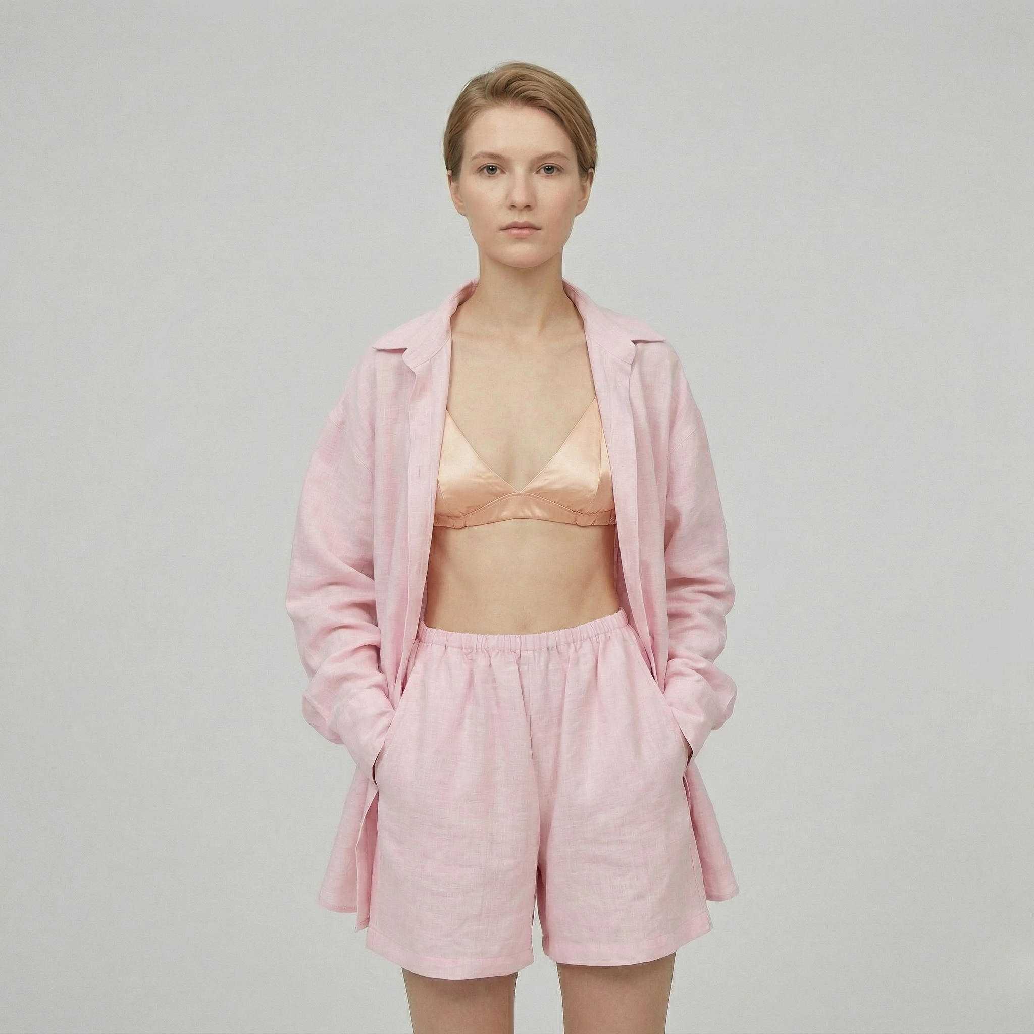 Chic two-piece women's cardigan and matching shorts set