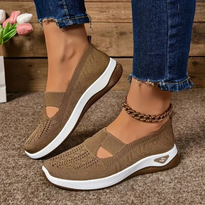 Alma | Women's Breathable Slip-On Sneakers with Cushioned Sole