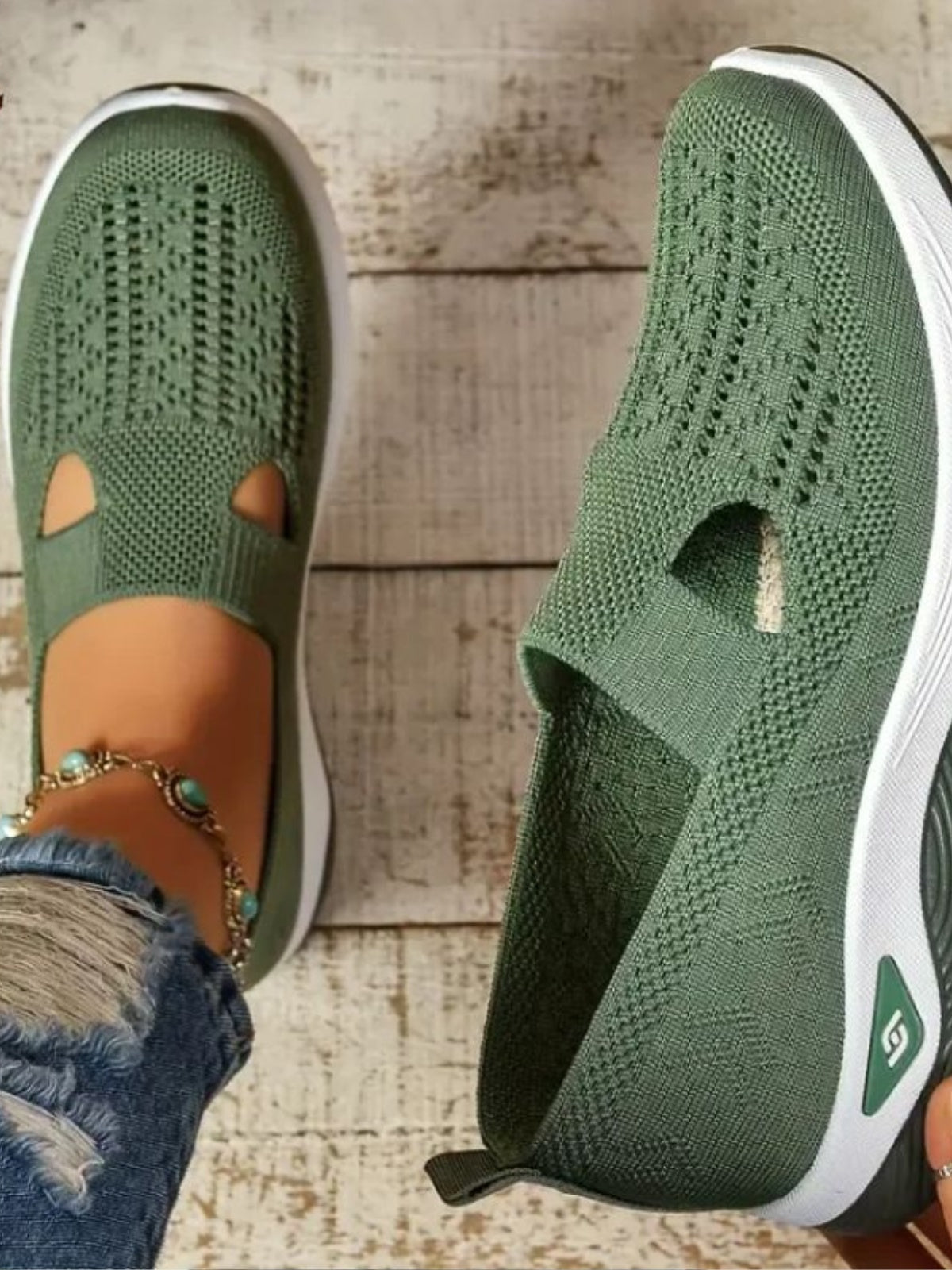 Alma | Women's Breathable Slip-On Sneakers with Cushioned Sole
