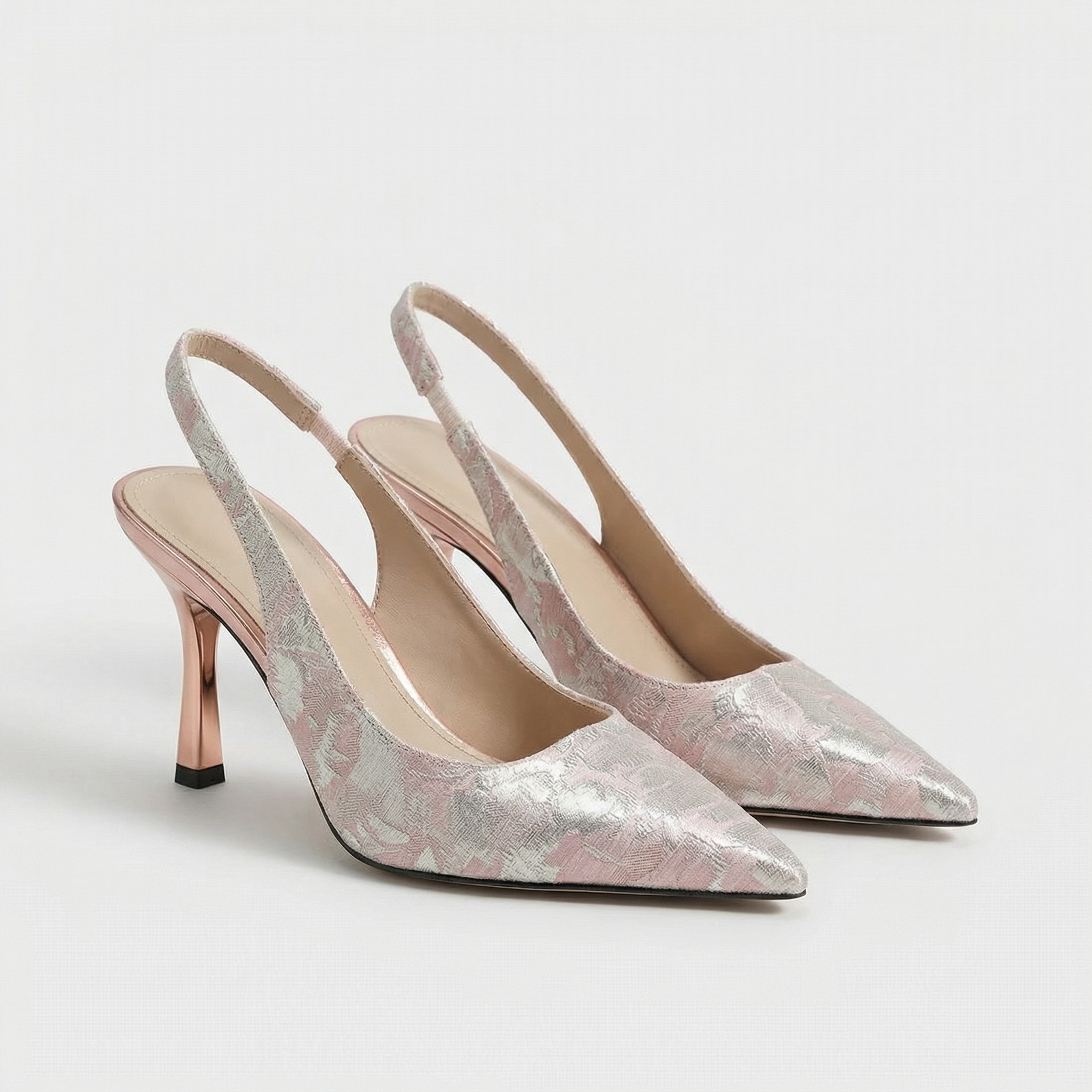Dámske špicaté sandále na podpätku – elegantné rafinované slingback lodičky