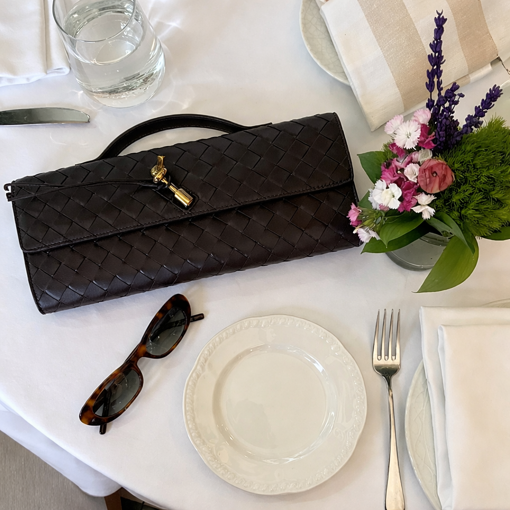 Pochette Intrecciata con Tracolla Rimovibile