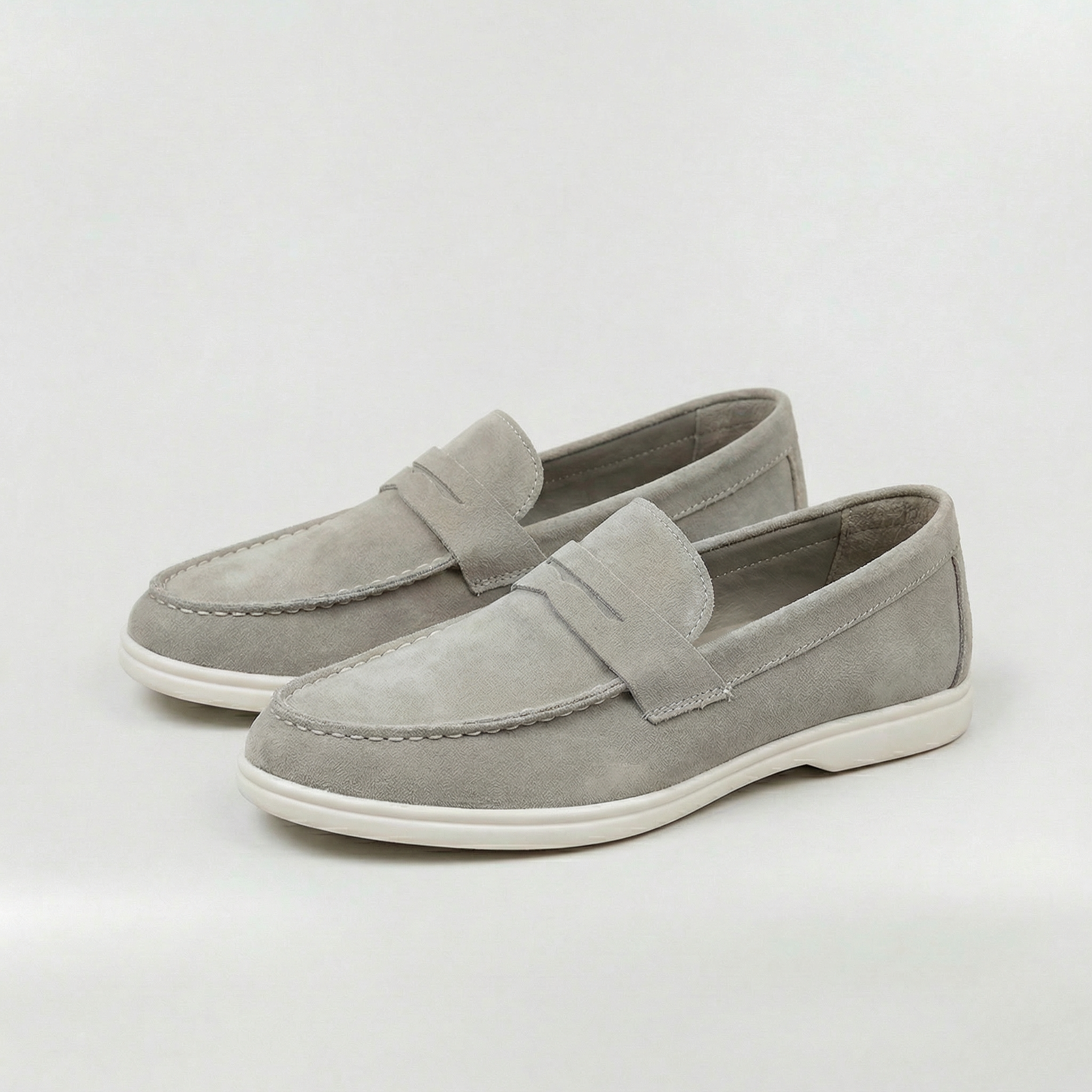 Women's orthopedic loafers with comfort sole for everyday use