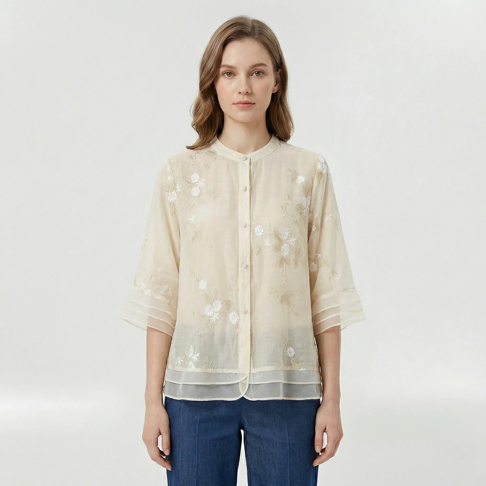 Blusa suave para mujer con bordados florales y cuello coreano casual