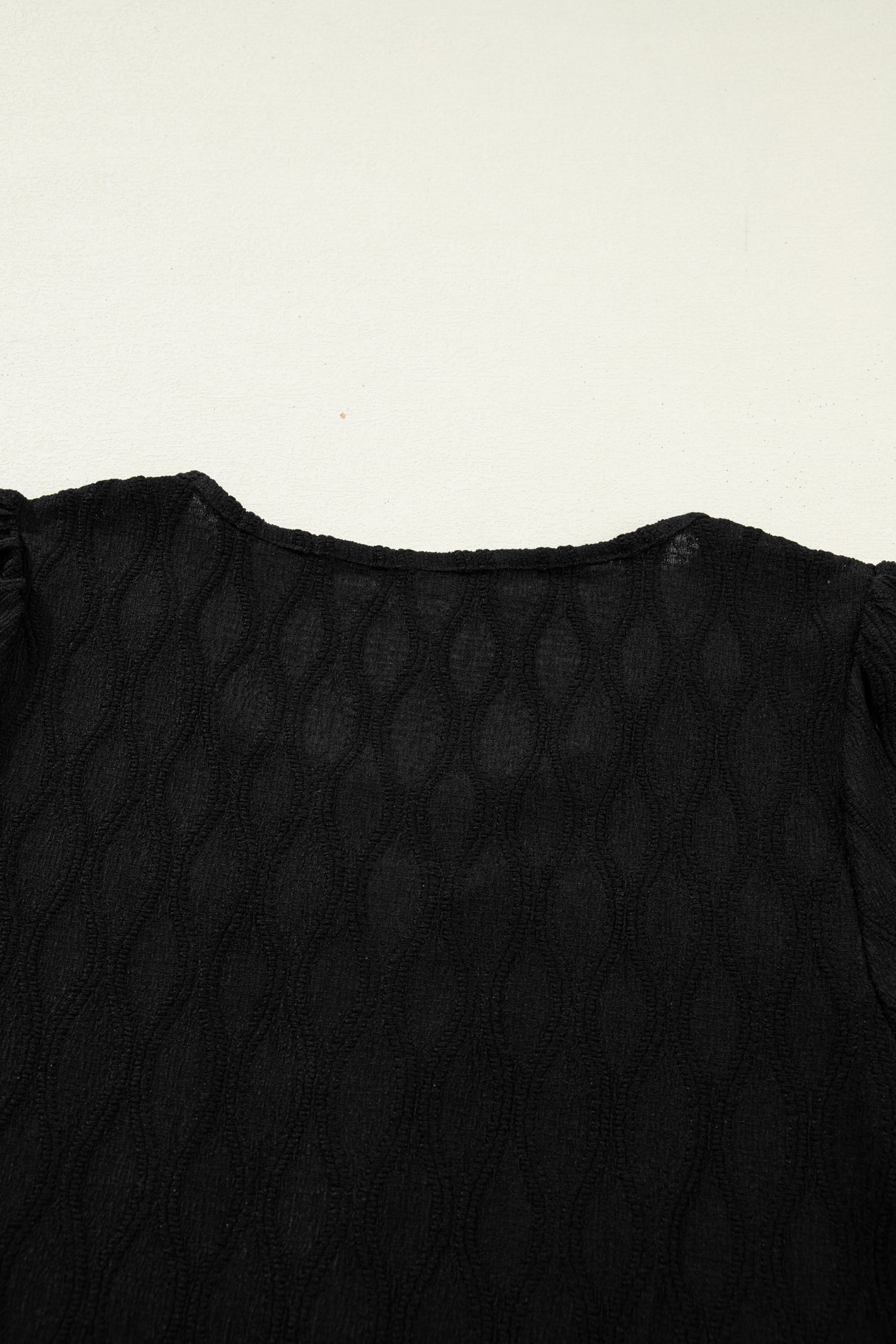 Blusa Testurizzata a Tinta Unita con Scollo a V e Maniche a Sbuffo